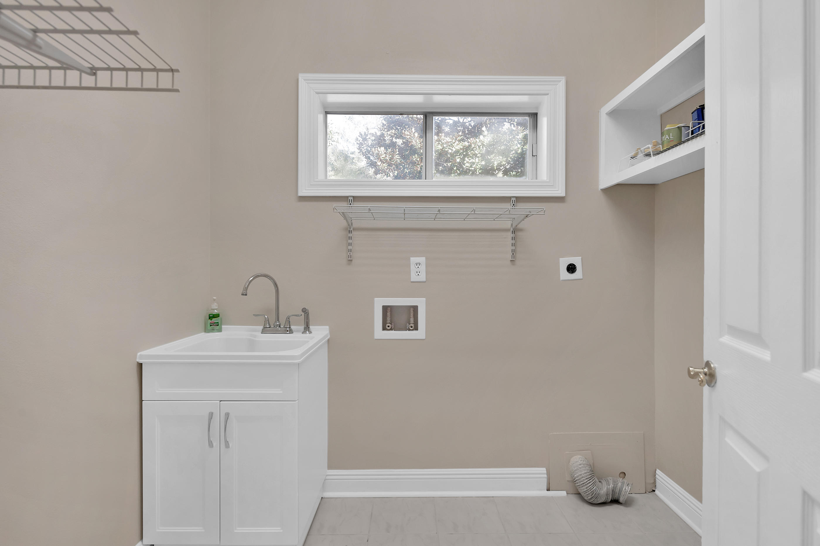 PALM SHORES FIRST ADDN - Residential