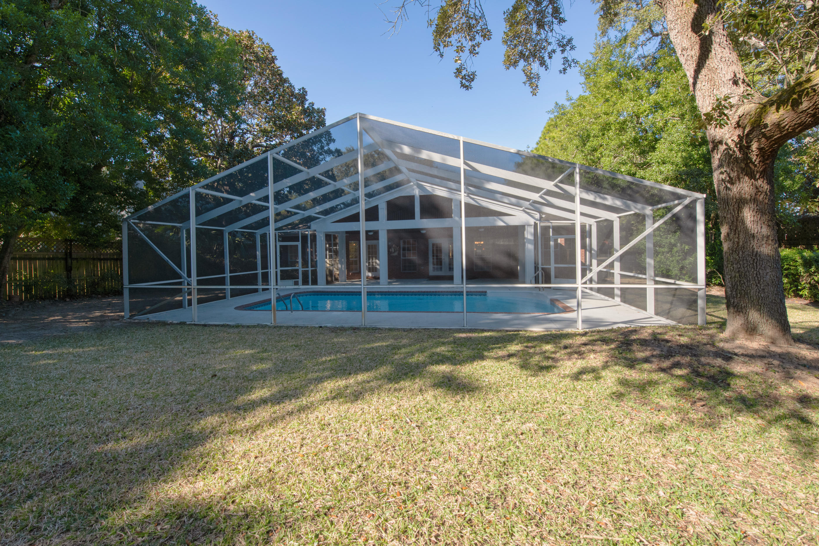 PALM SHORES FIRST ADDN - Residential