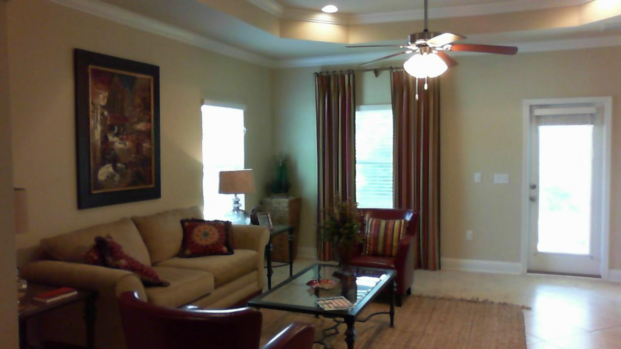 LAGRANGE LANDING - Residential