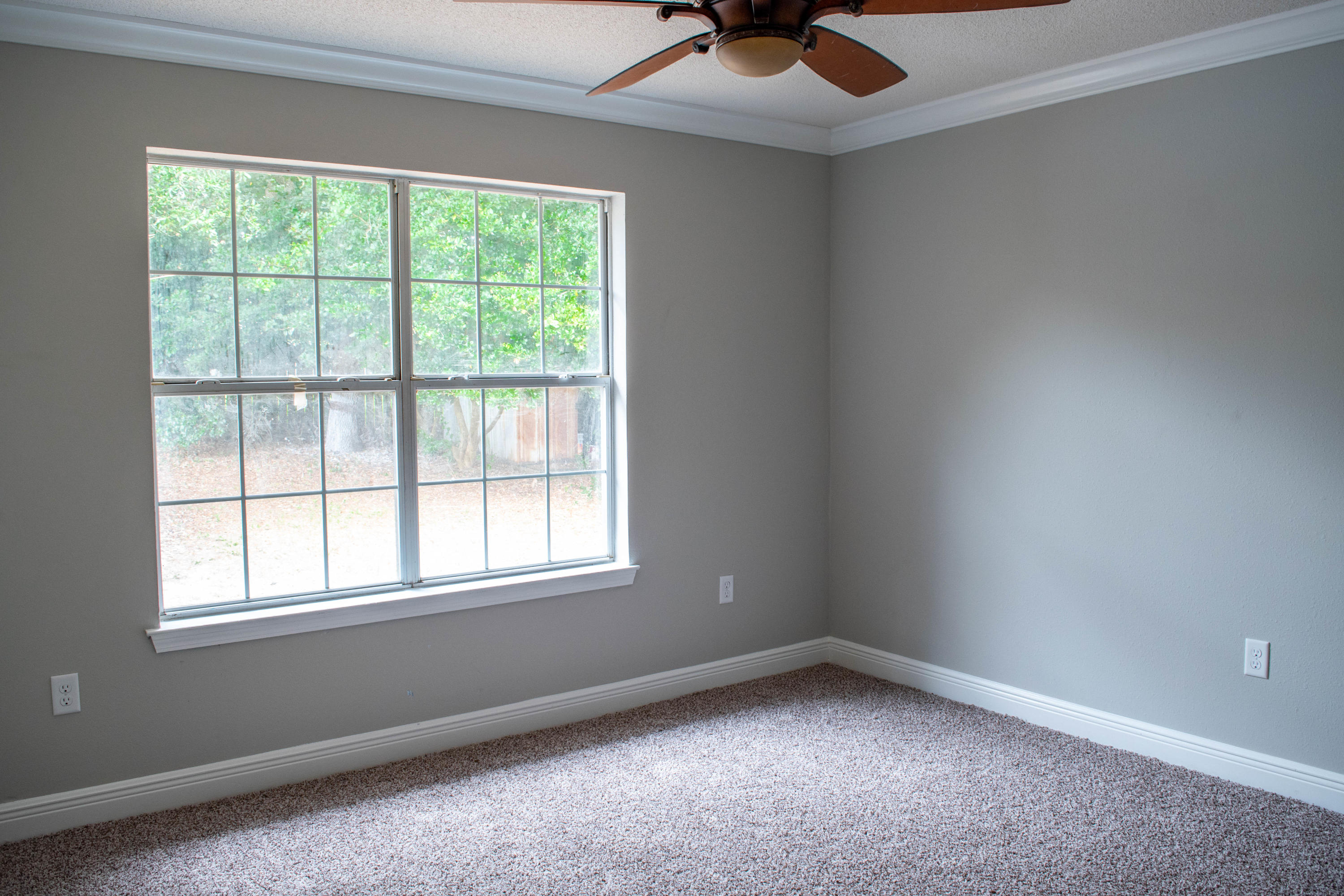 COUNTRY BREEZE ESTATES - Residential