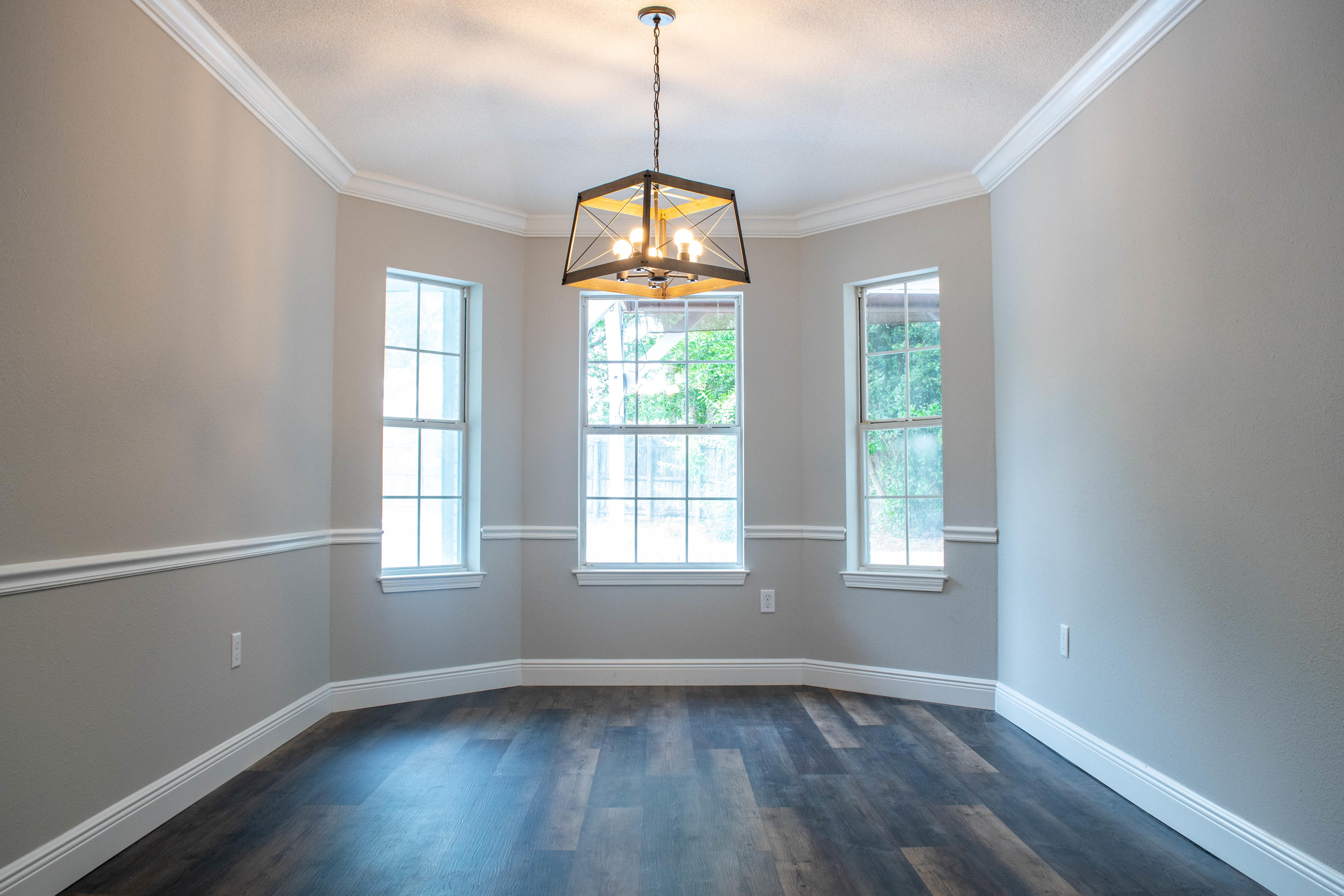 COUNTRY BREEZE ESTATES - Residential