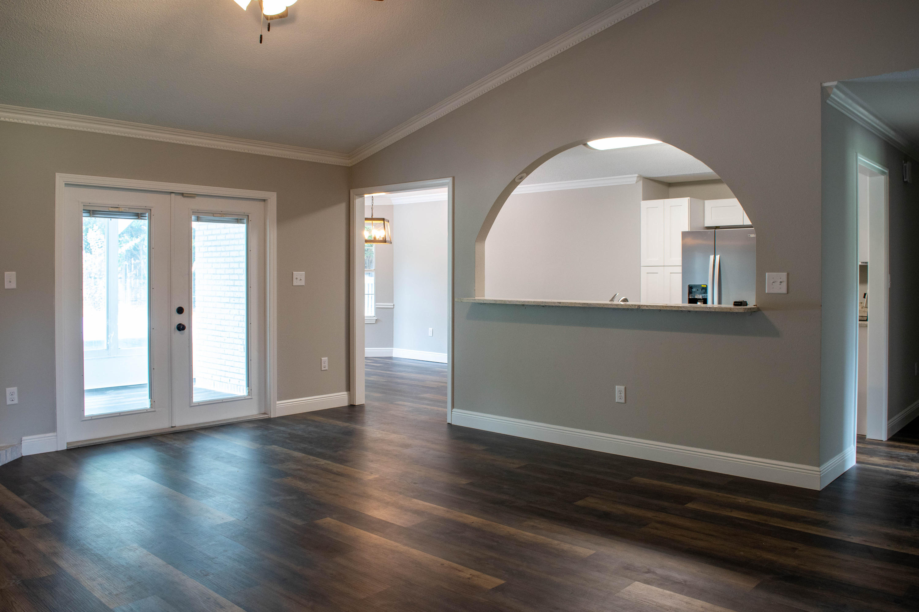 COUNTRY BREEZE ESTATES - Residential