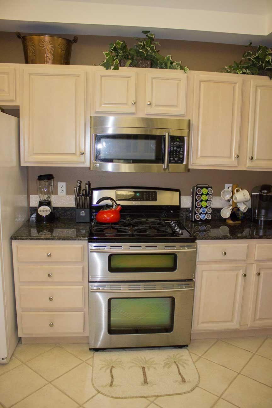 AVALON BEACH ESTATES - Residential