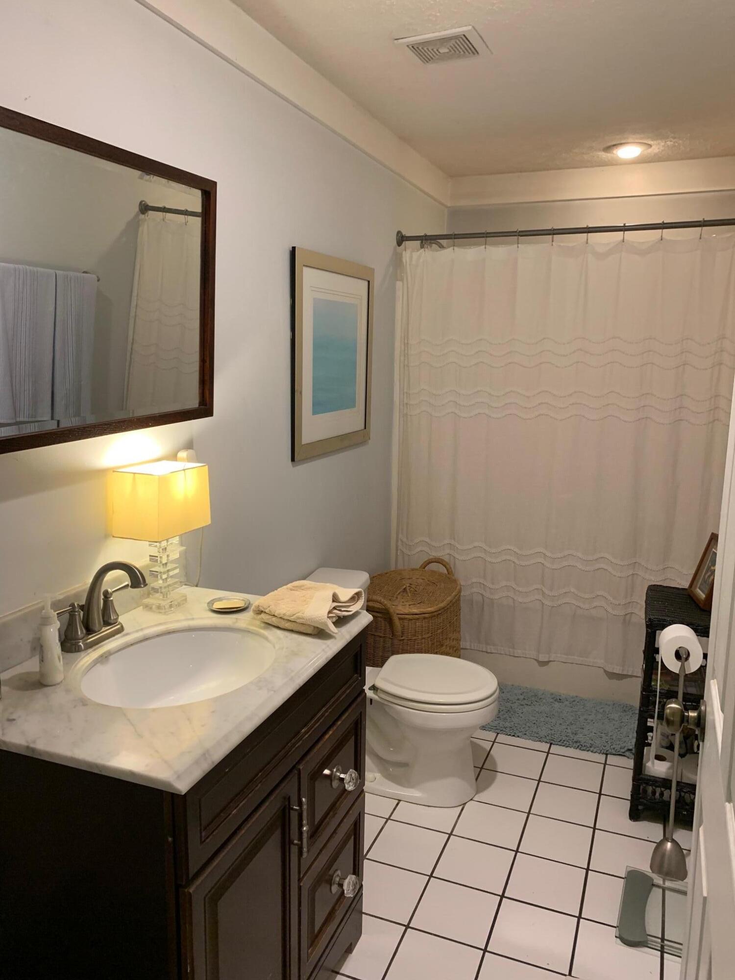 GULF SHORE MANOR - Residential