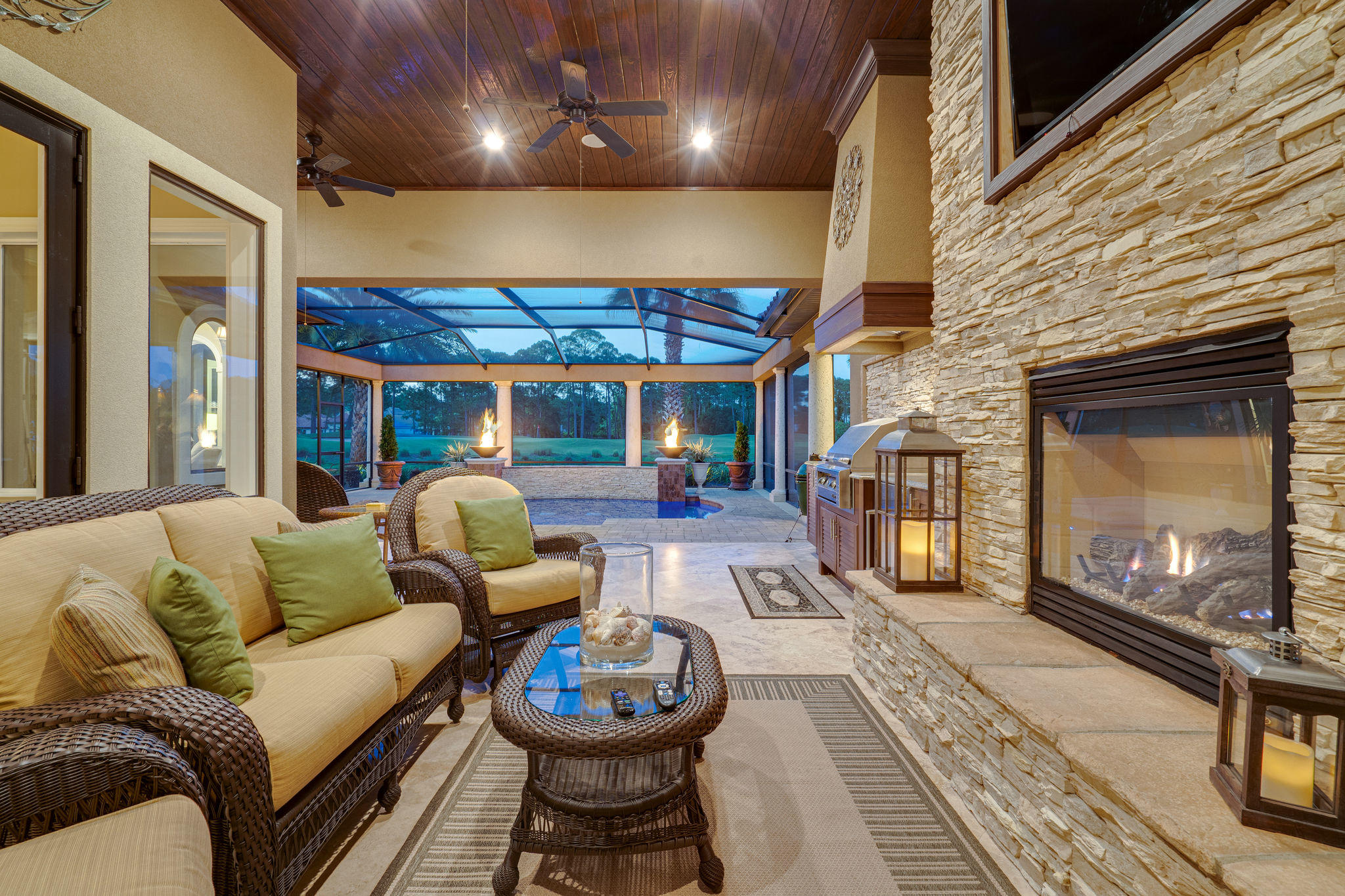 BURNT PINE - Residential