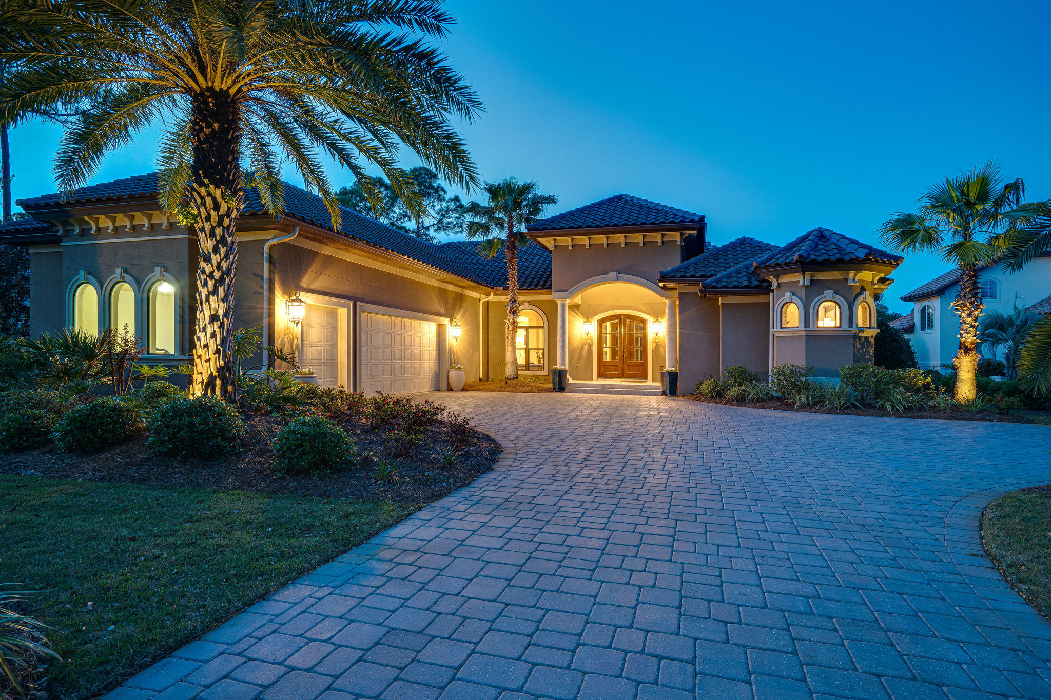 BURNT PINE - Residential