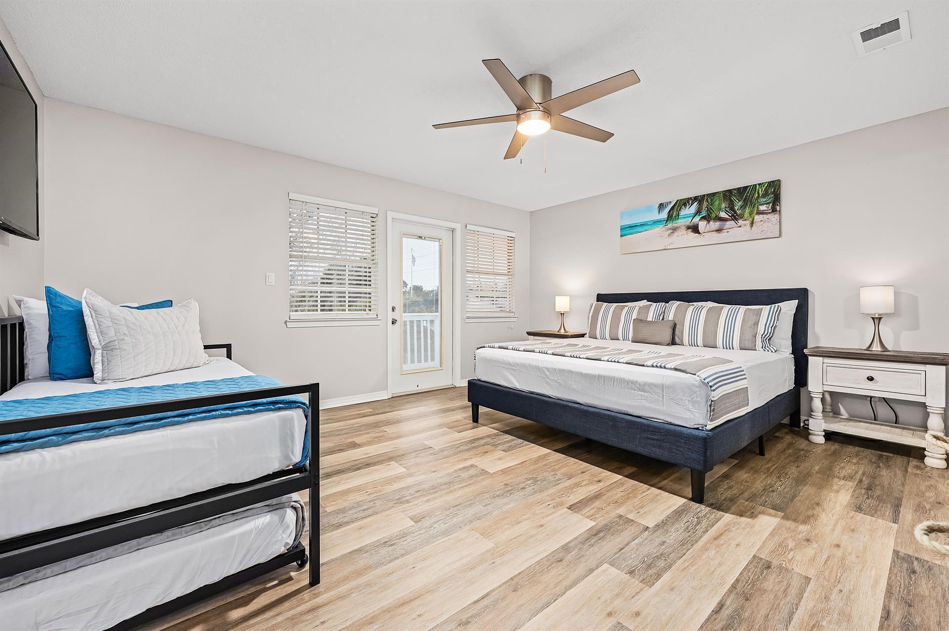 The Cottages at Mainsail - Residential