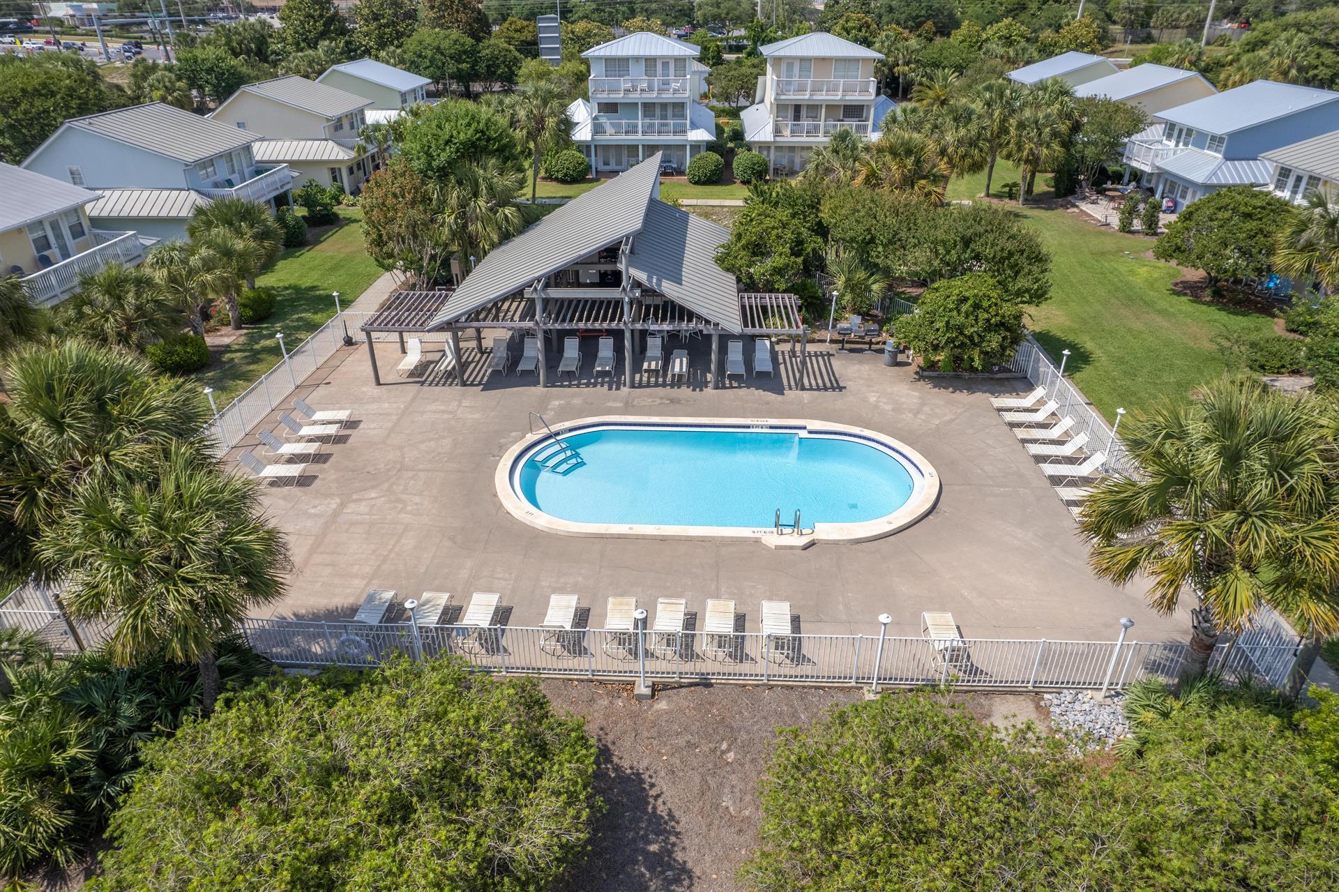 The Cottages at Mainsail - Residential