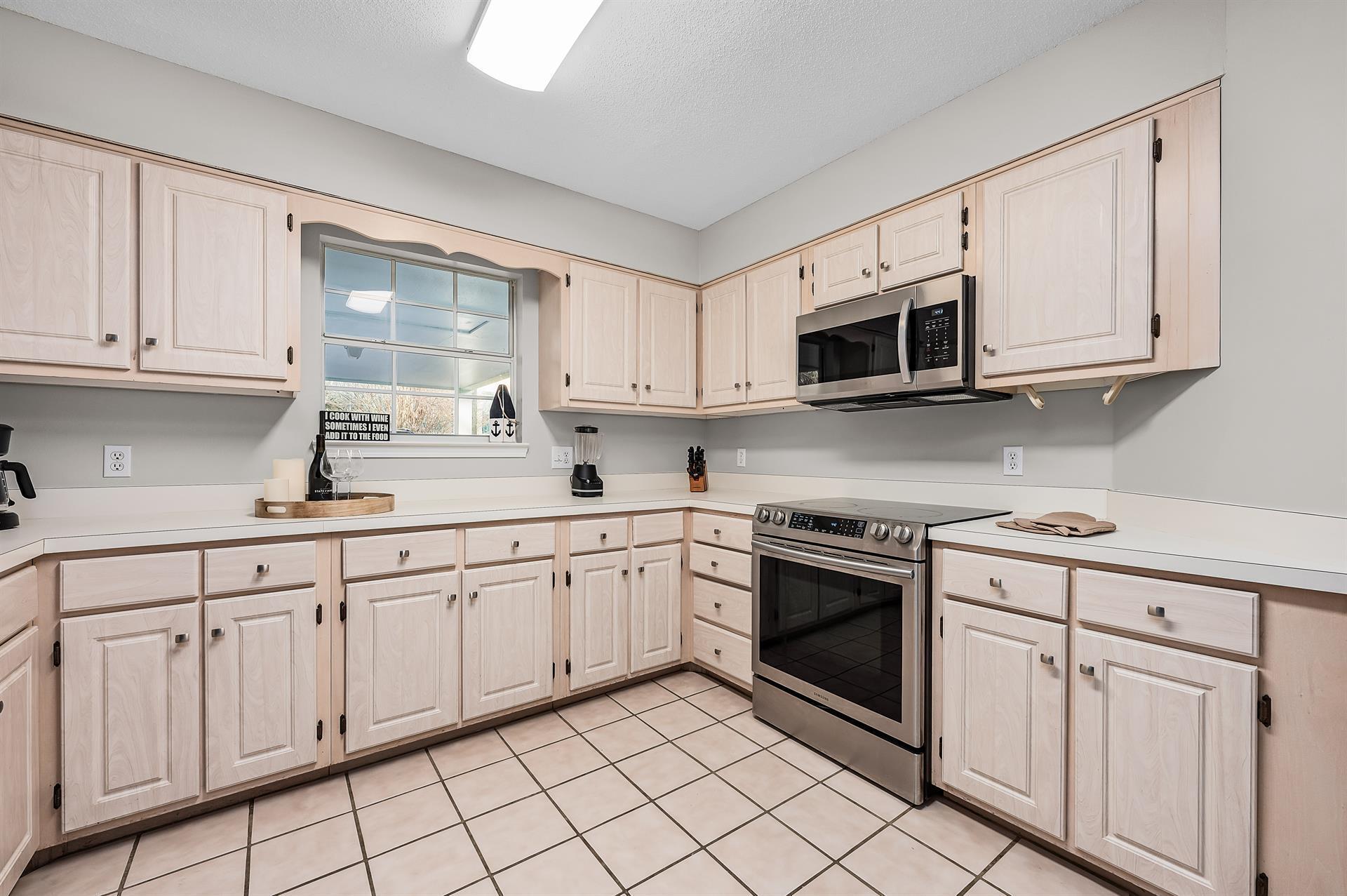 The Cottages at Mainsail - Residential