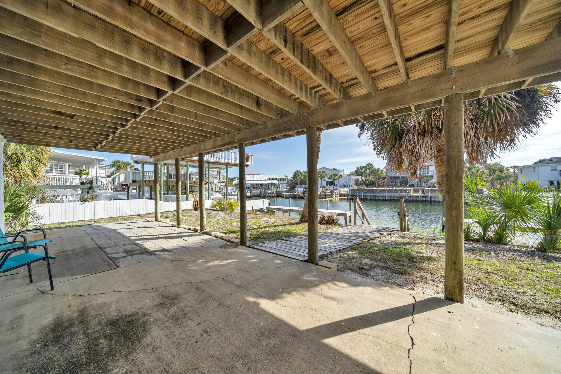 HOLIDAY ISLE - Residential