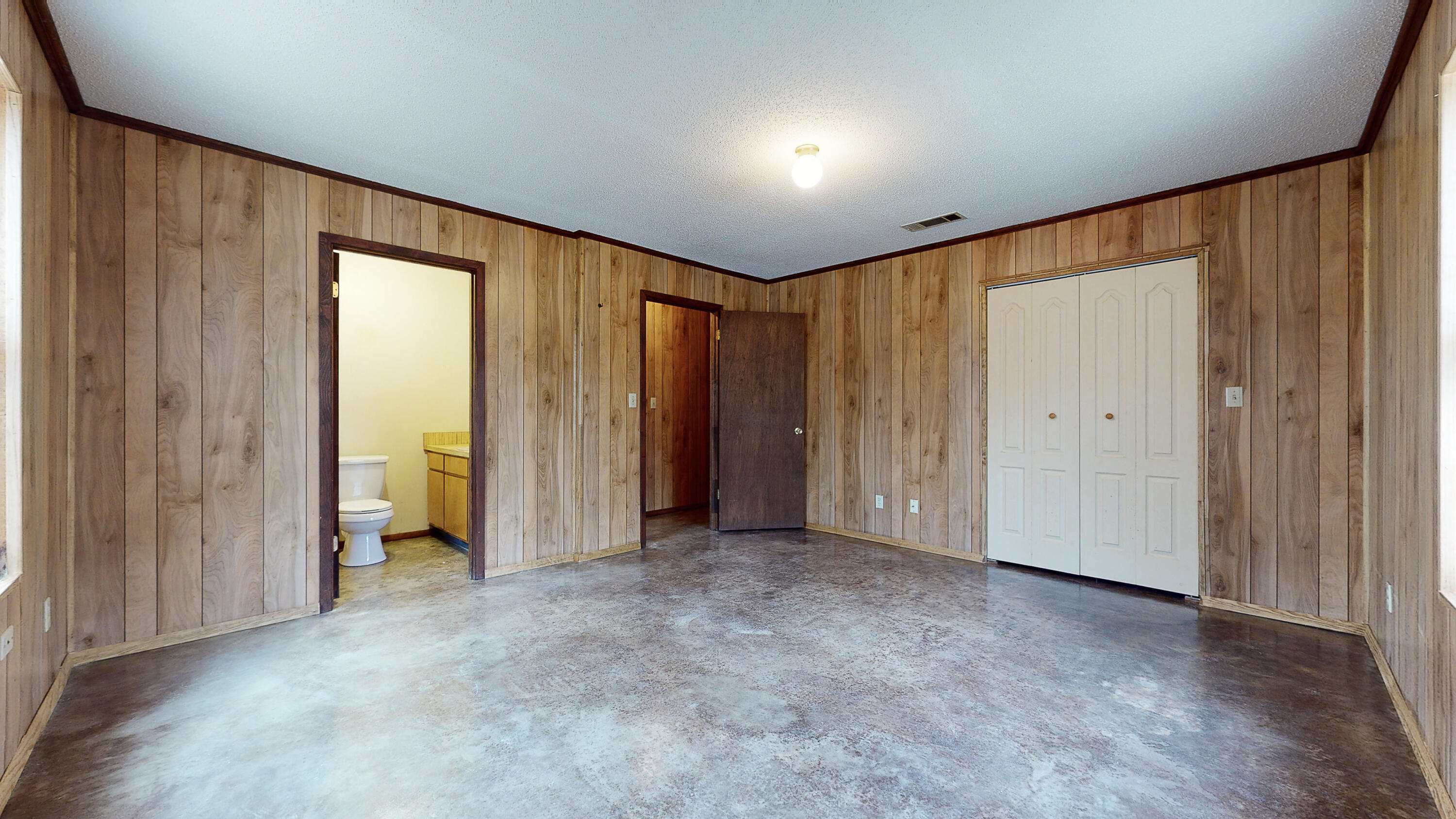 METES & BOUNDS - Residential Lease