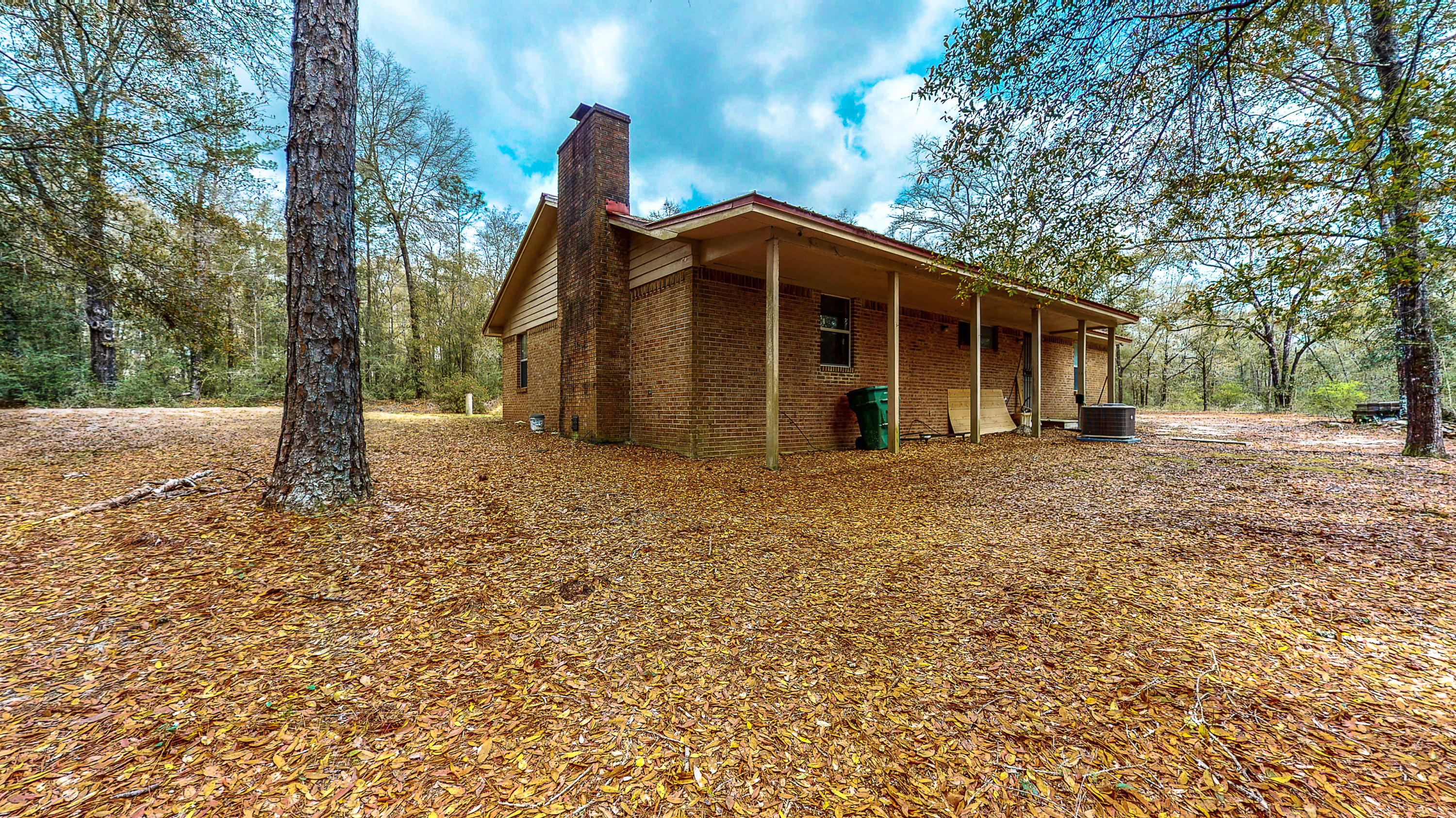 METES & BOUNDS - Residential Lease