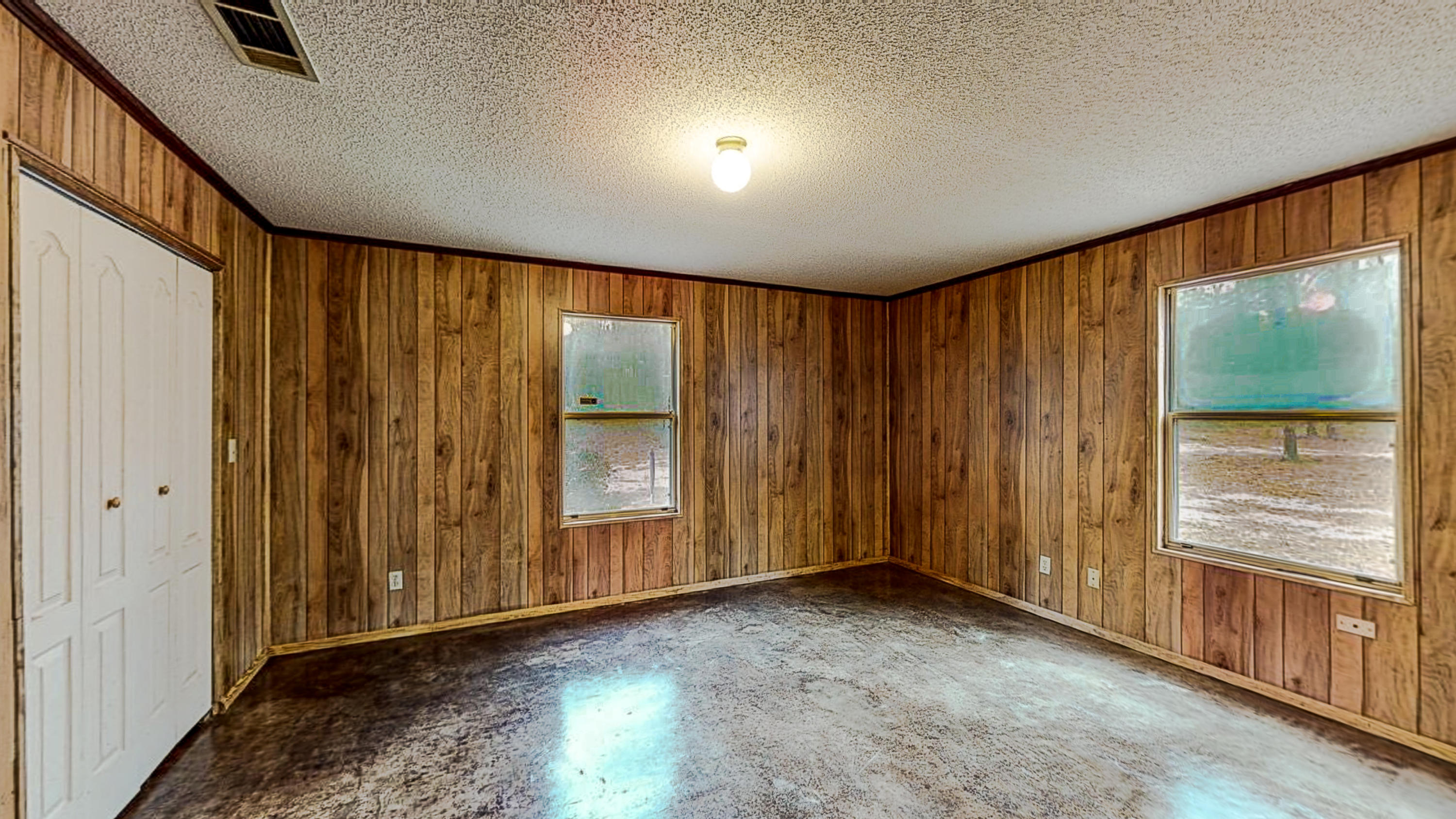 METES & BOUNDS - Residential Lease