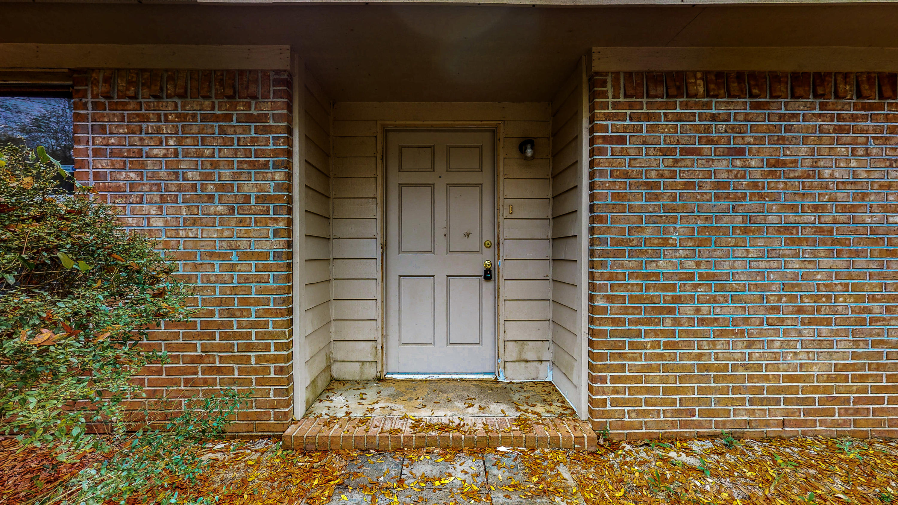 METES & BOUNDS - Residential Lease