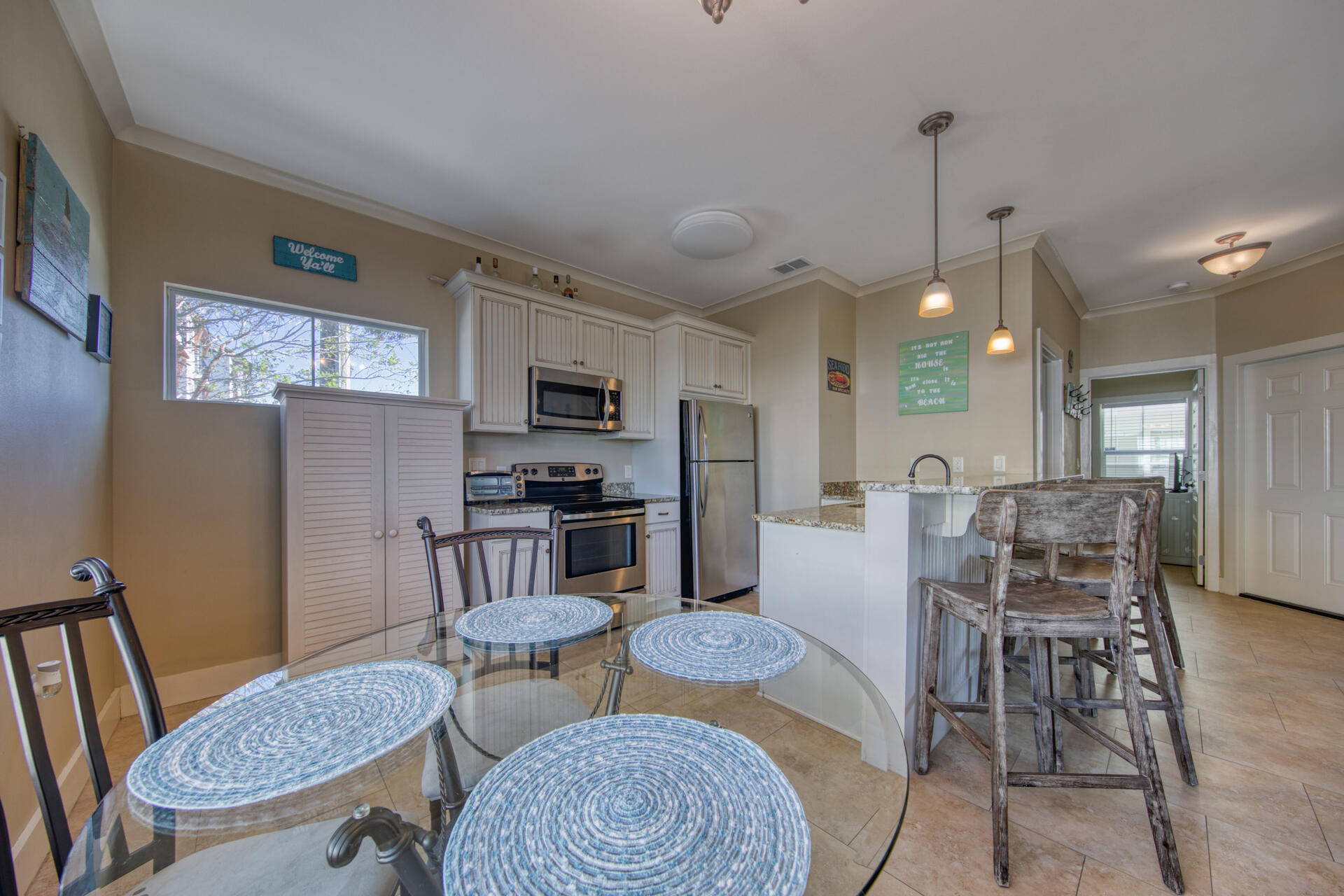 LEISURE BAY - Residential