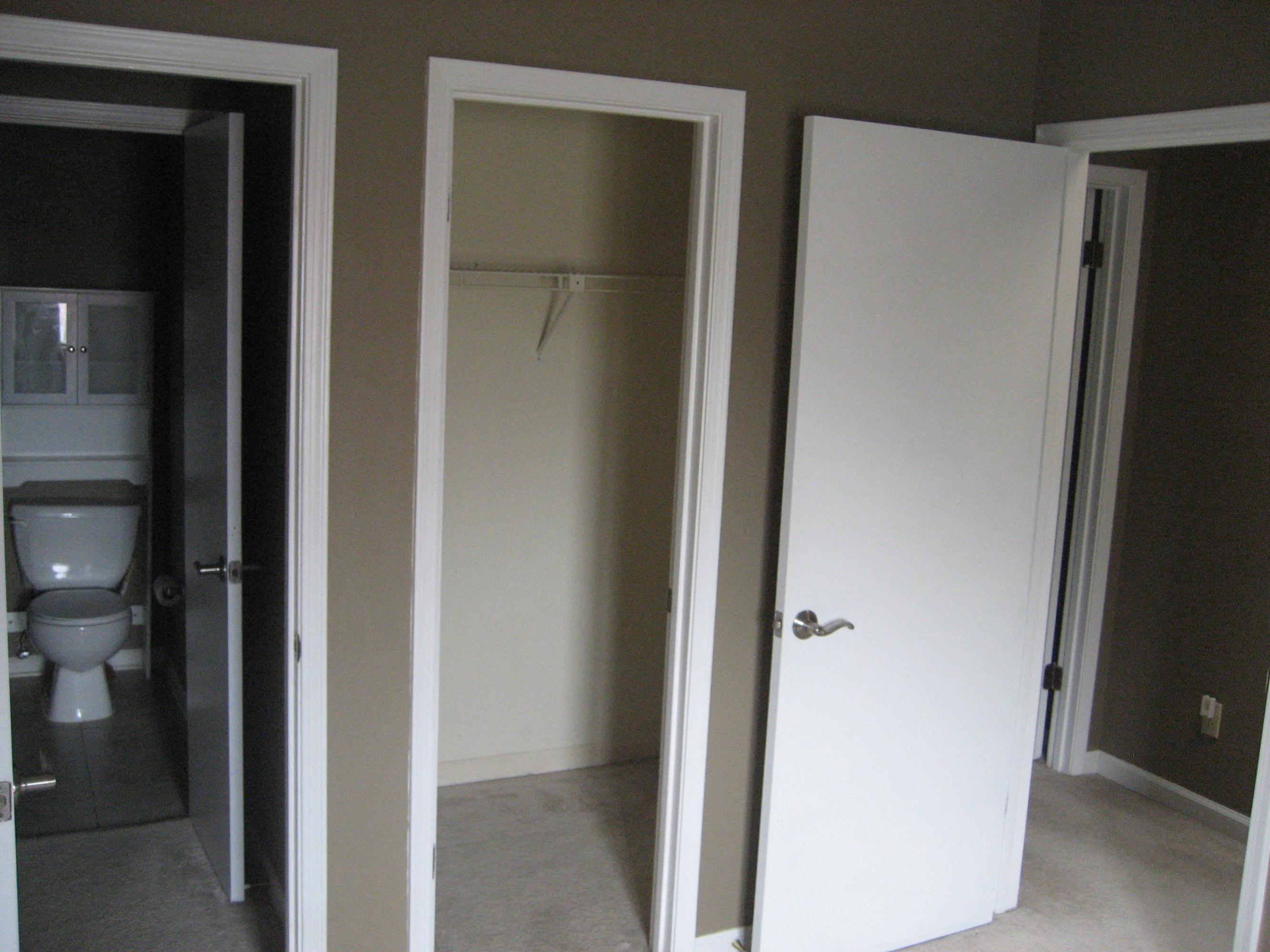 Cedar Avenue Condo - Residential