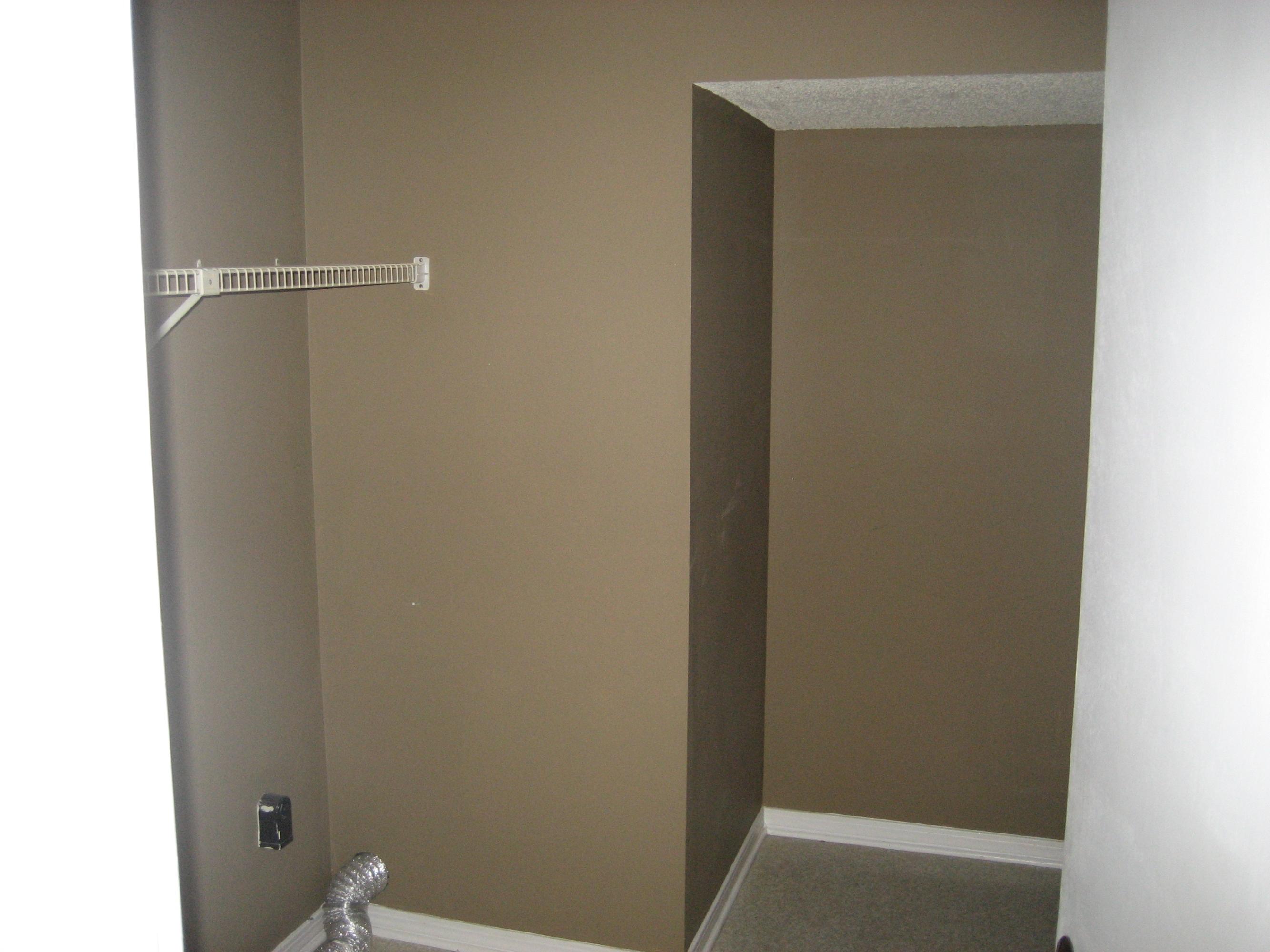 Cedar Avenue Condo - Residential