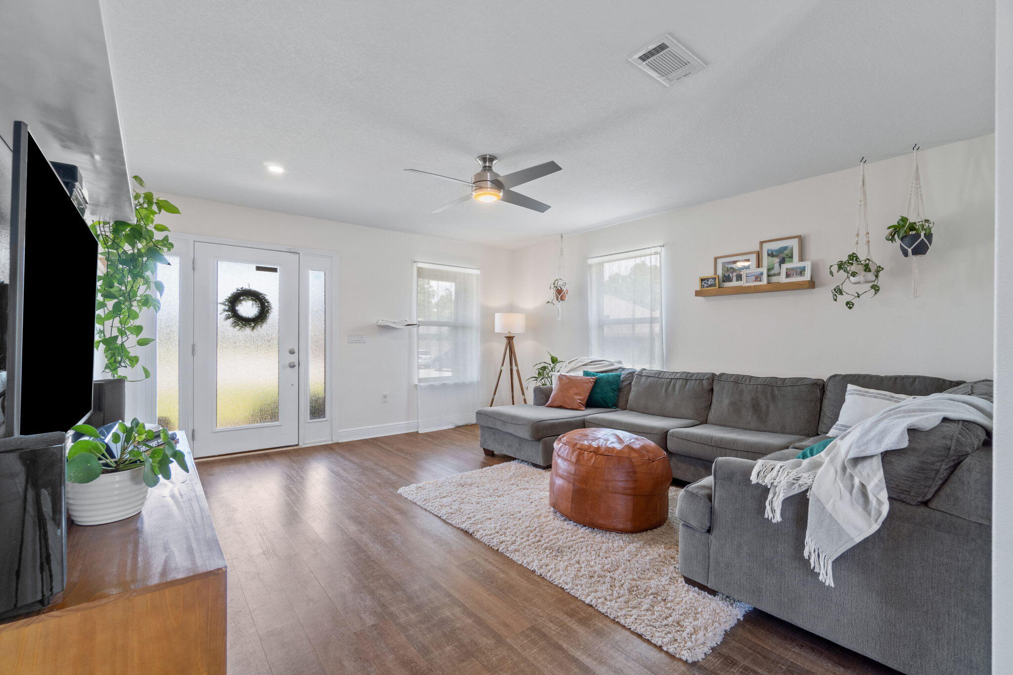 CREETWOOD VILLAGE - Residential