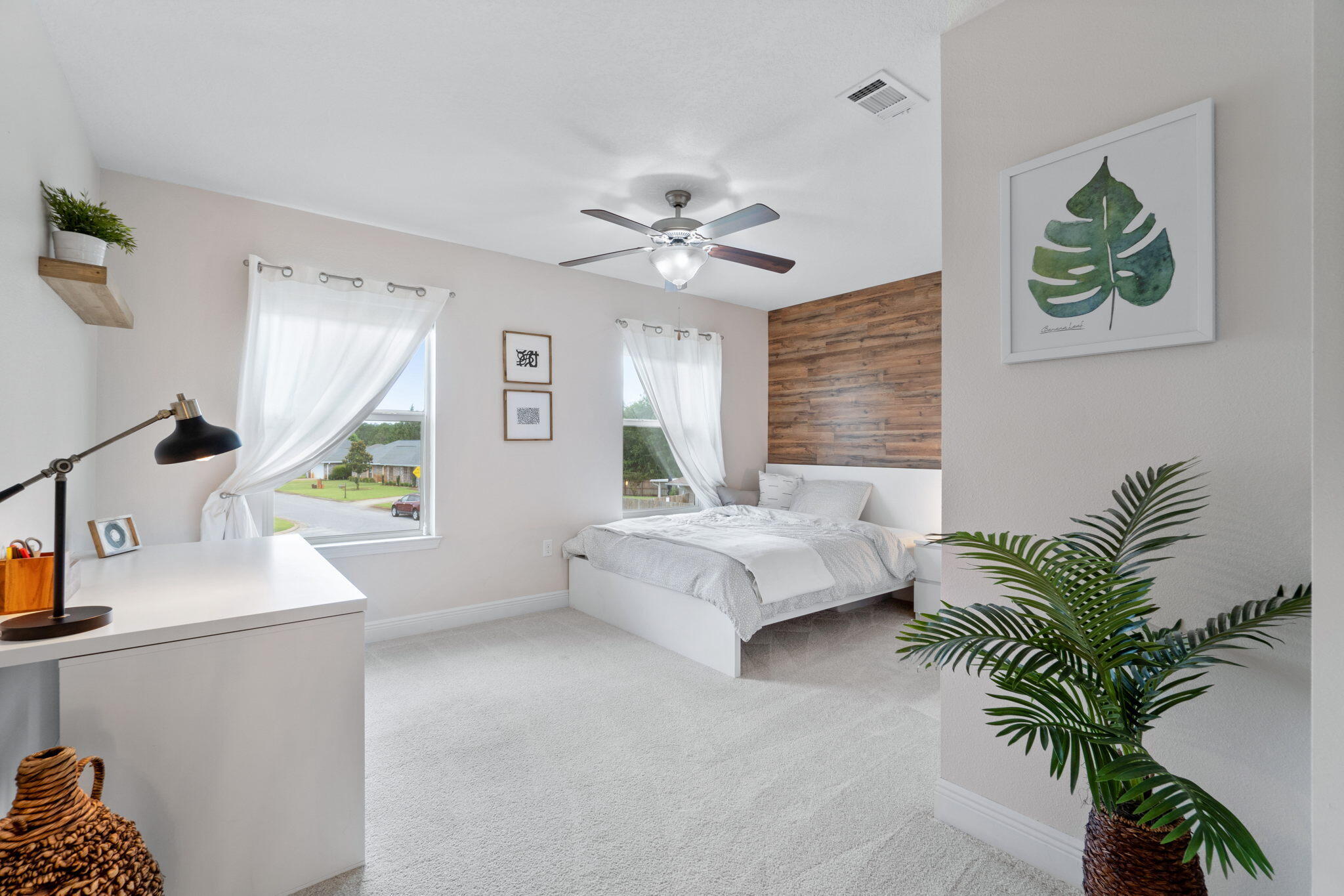 CREETWOOD VILLAGE - Residential