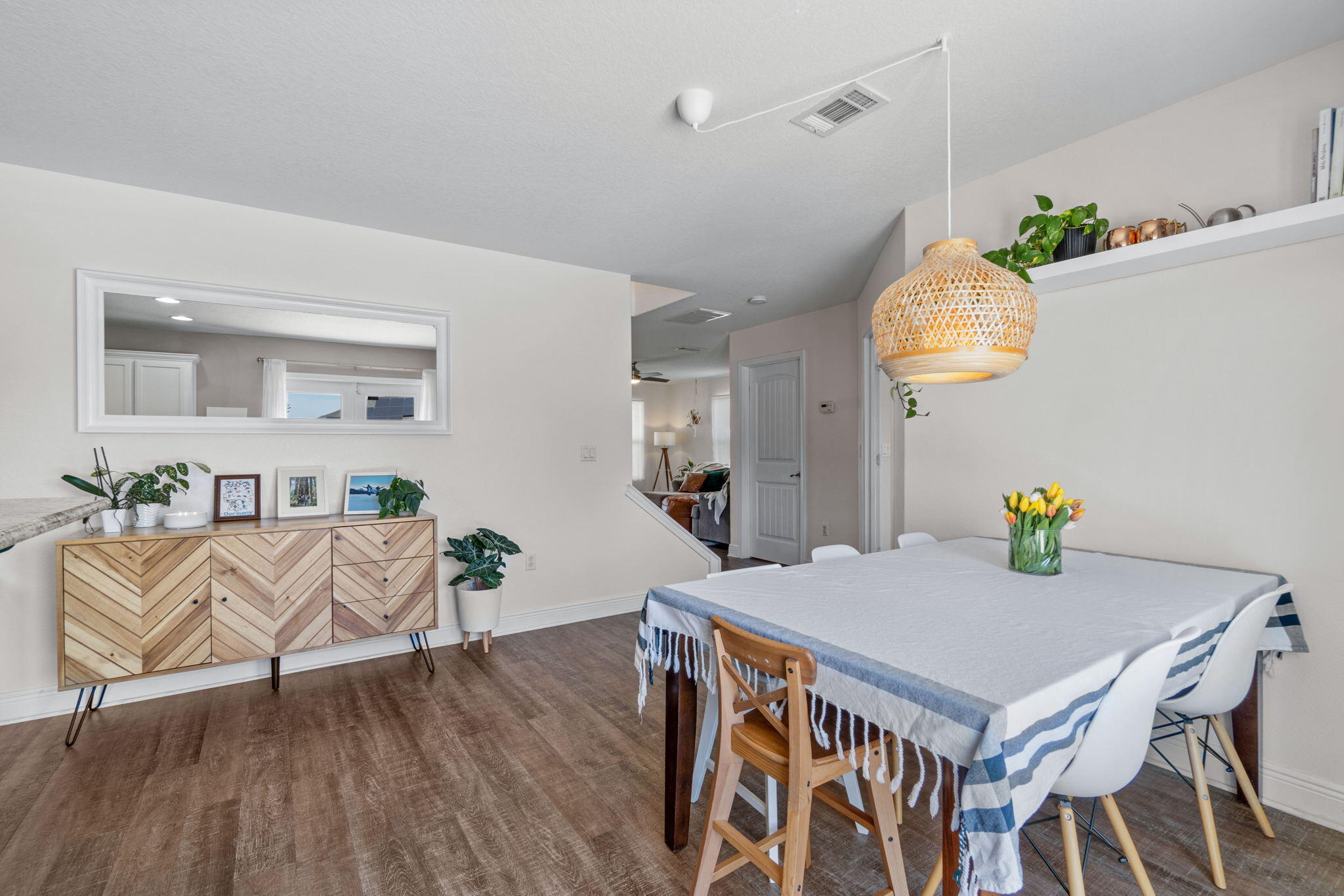 CREETWOOD VILLAGE - Residential