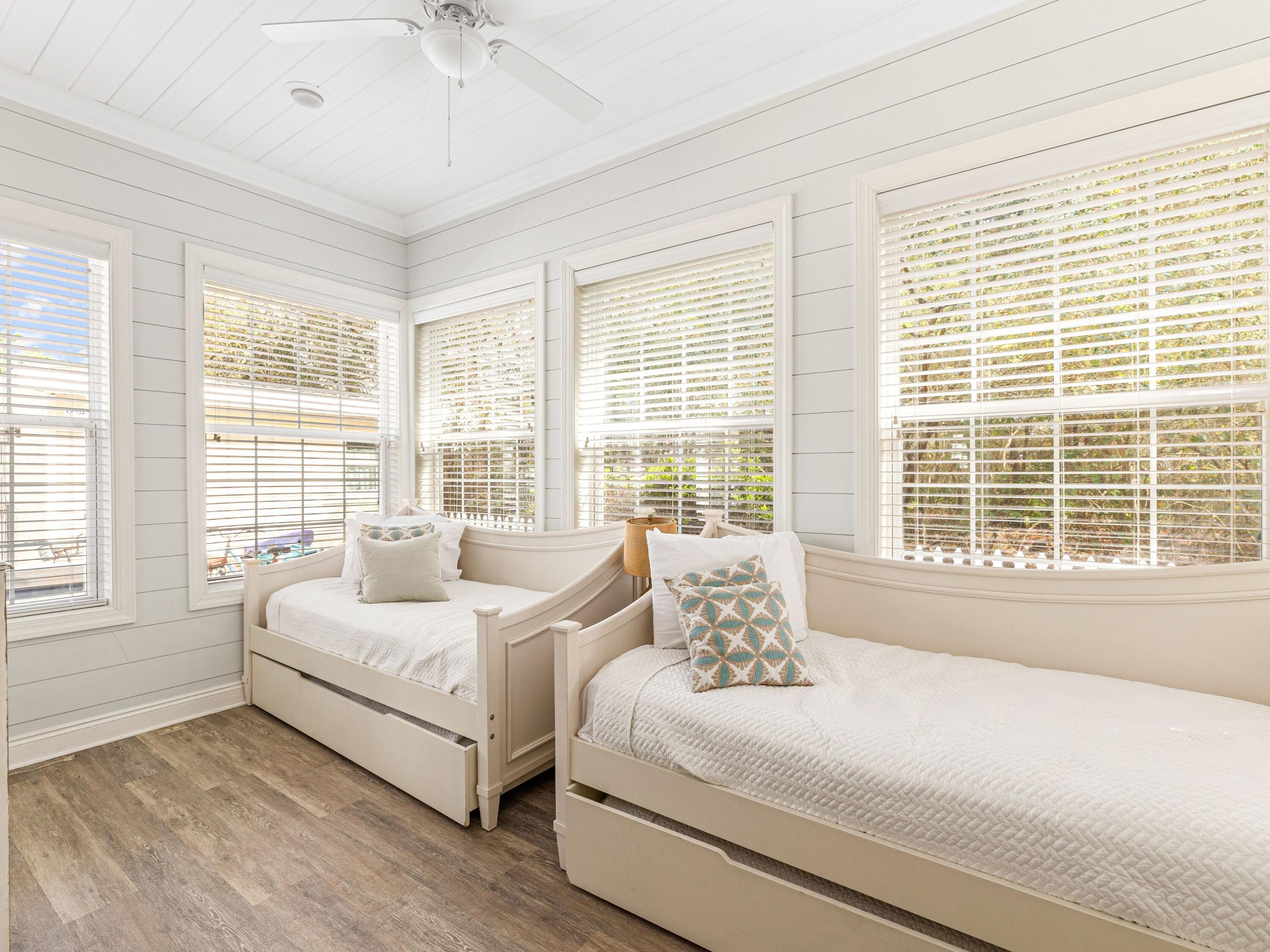 INLET BEACH - Residential