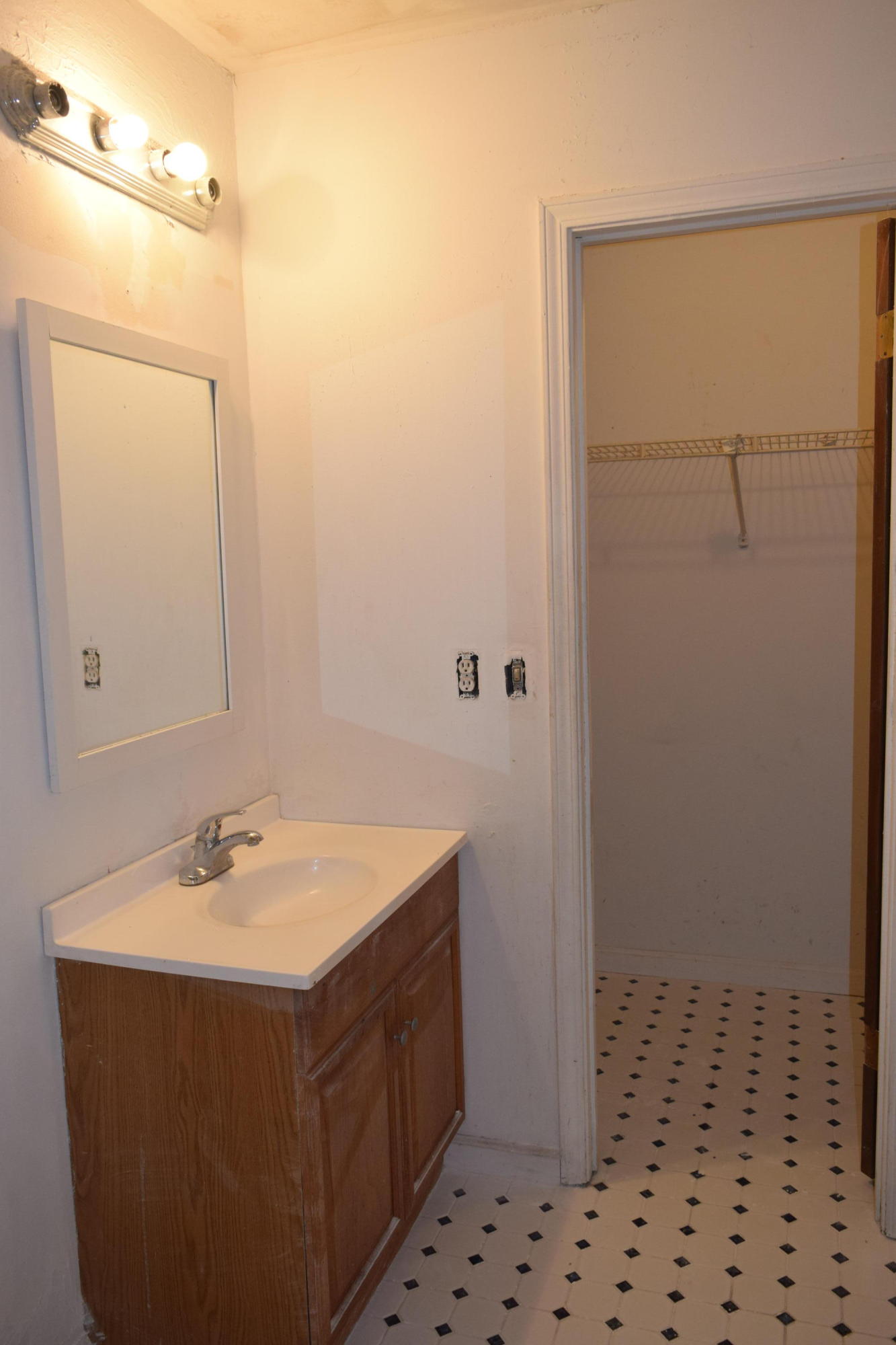 COUNTRY OAKS ESTATES PH 2 - Residential