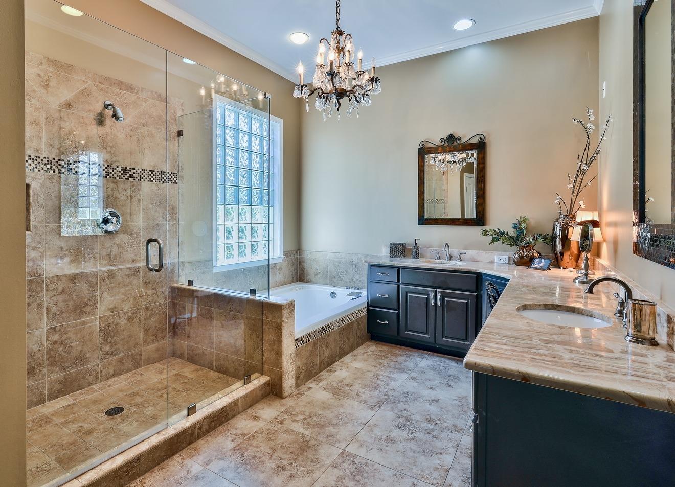 TIVOLI RIDGE - Residential