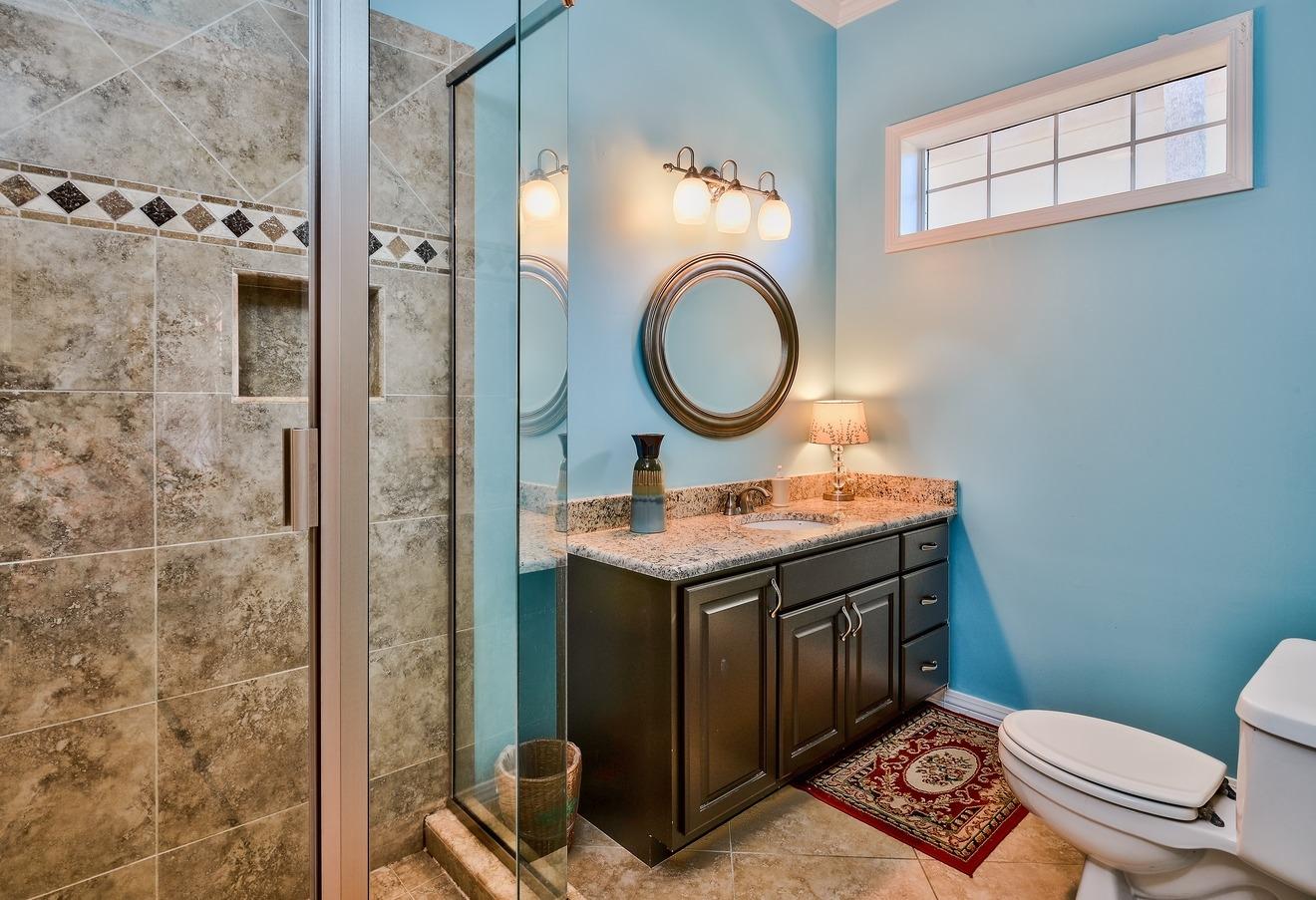 TIVOLI RIDGE - Residential