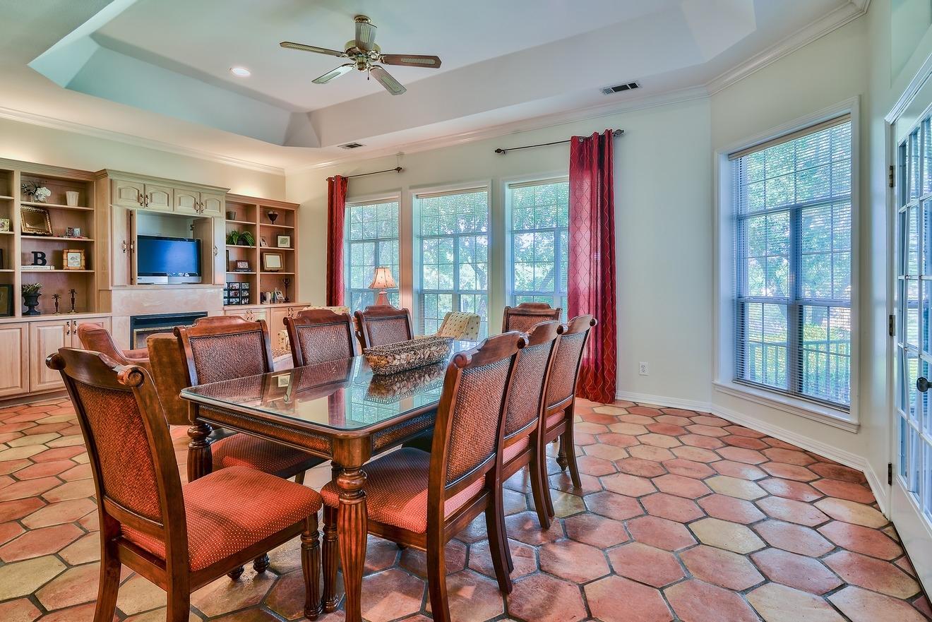 TIVOLI RIDGE - Residential