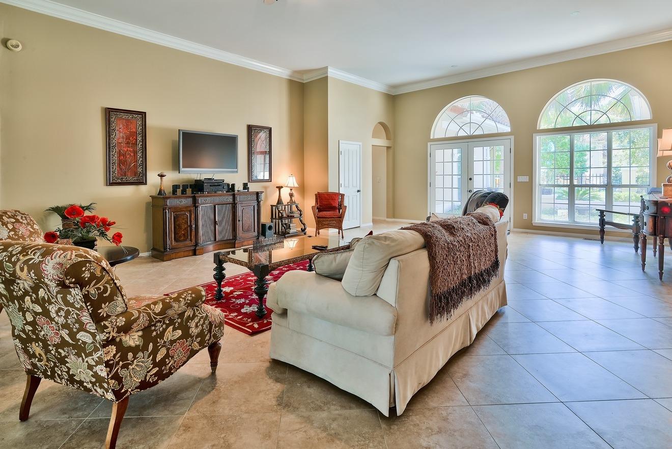 TIVOLI RIDGE - Residential