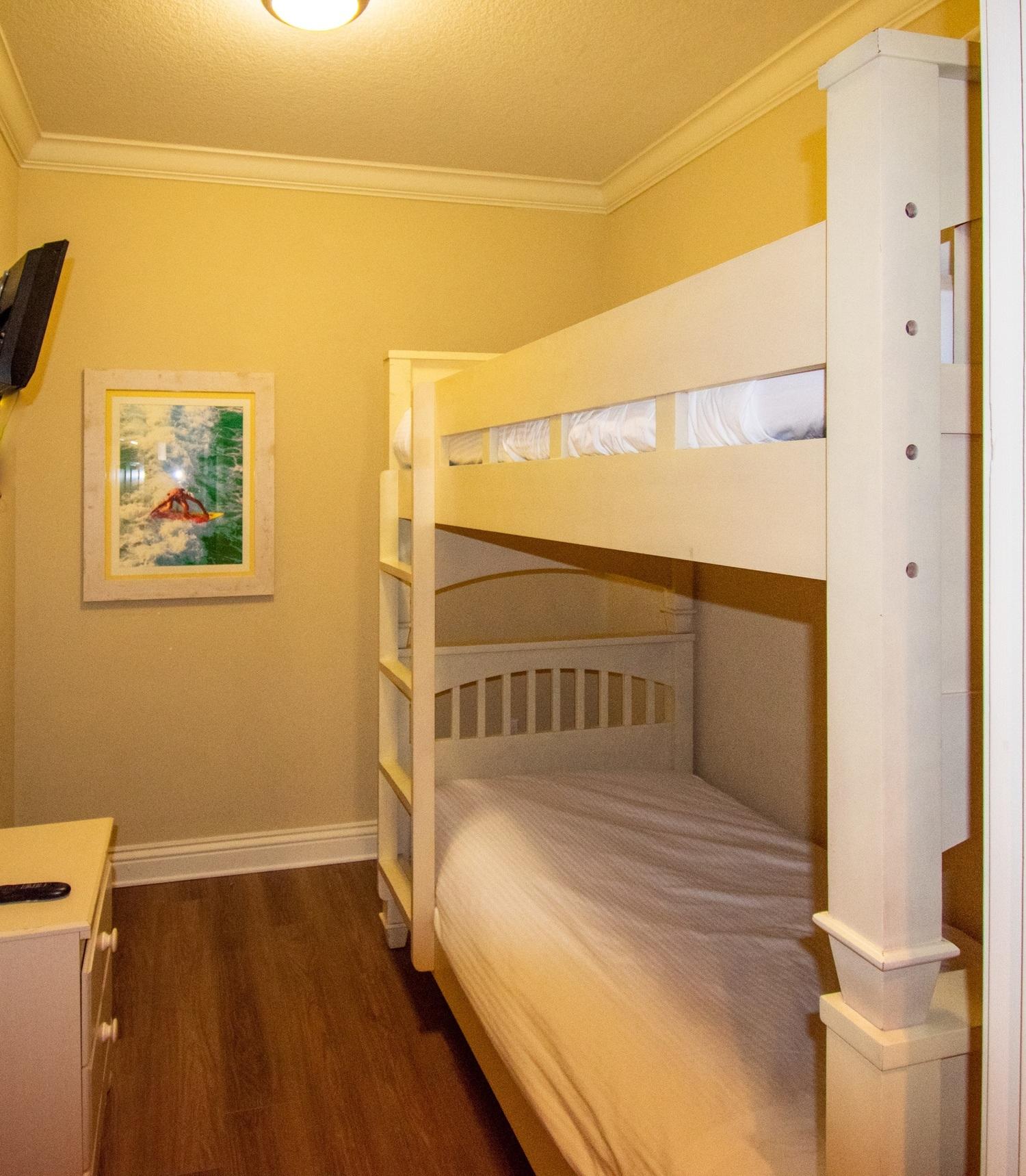 EMERALD GRANDE - Residential