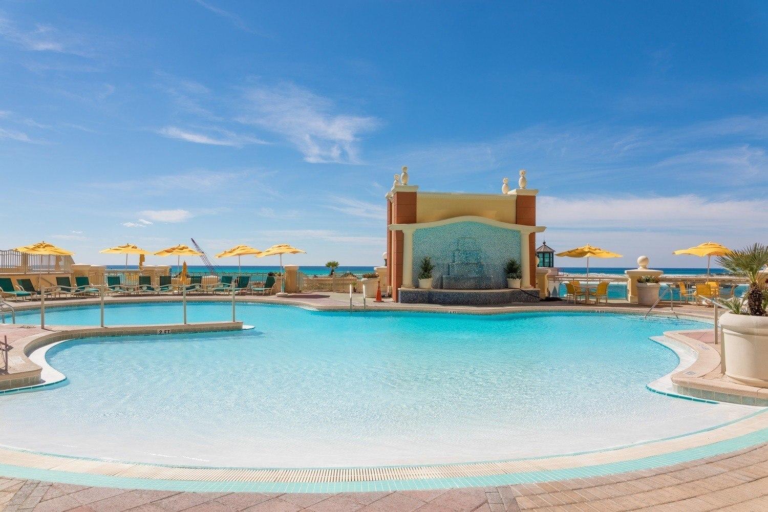 EMERALD GRANDE - Residential