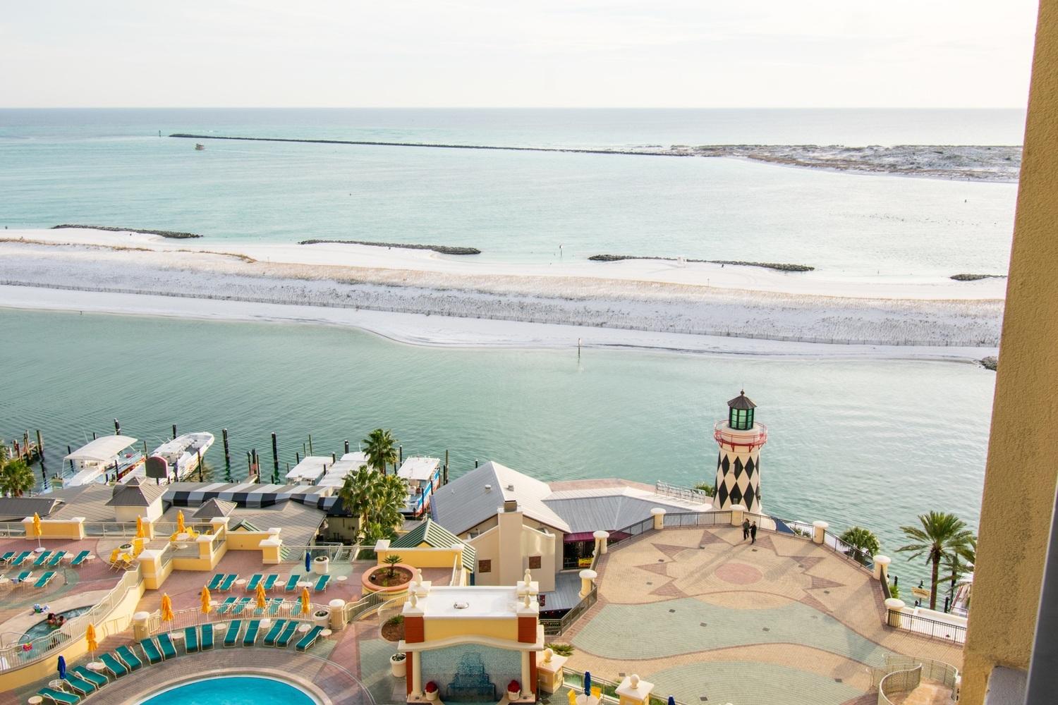 EMERALD GRANDE - Residential