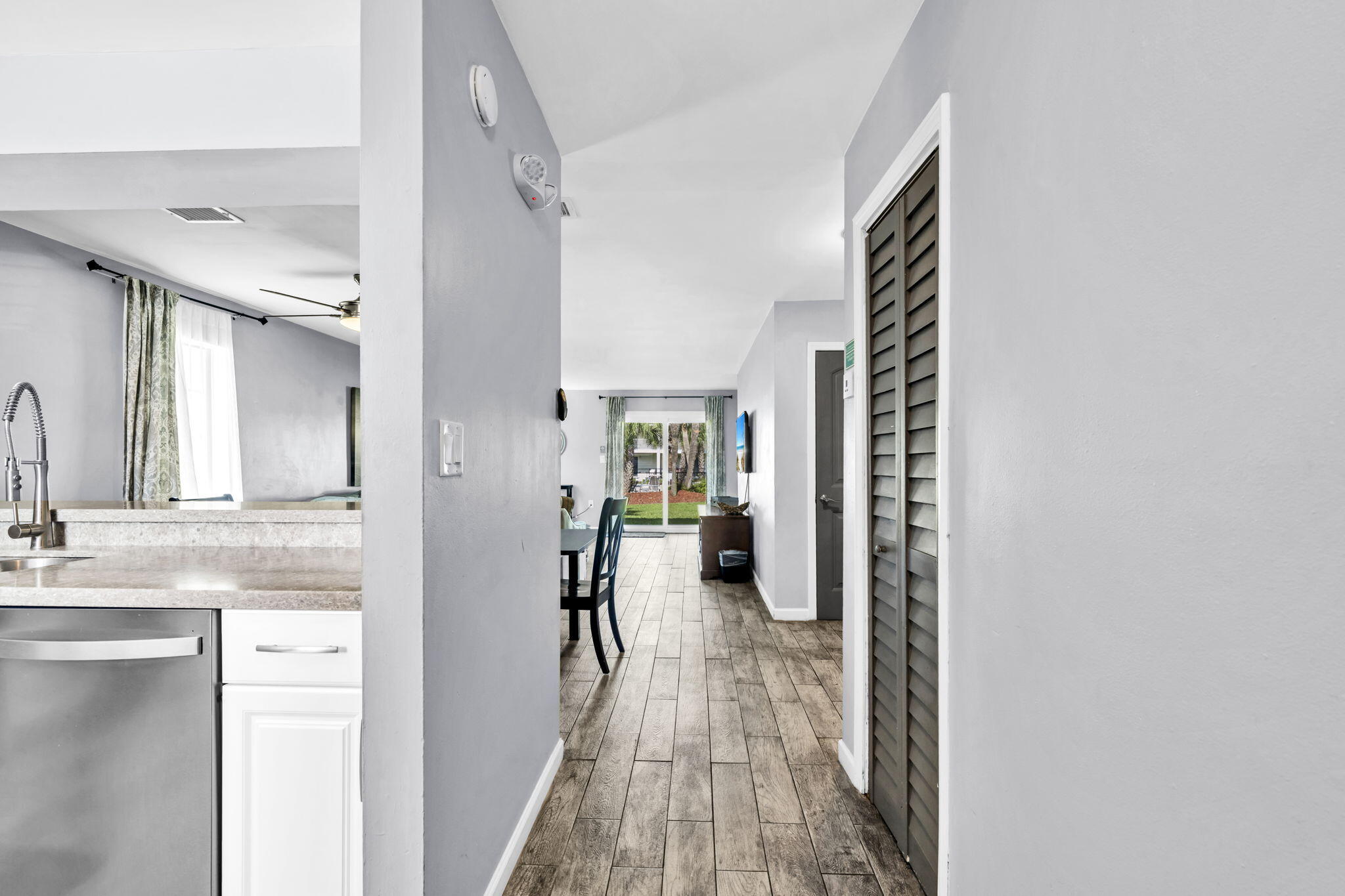 SUMMERHOUSE T/H - Residential