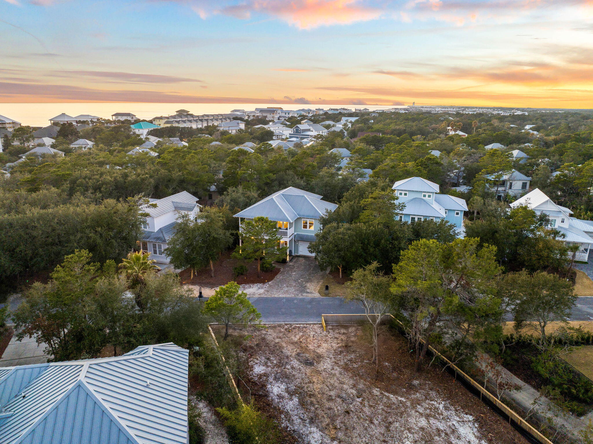 WHITES GULFVIEW ESTATES - Residential