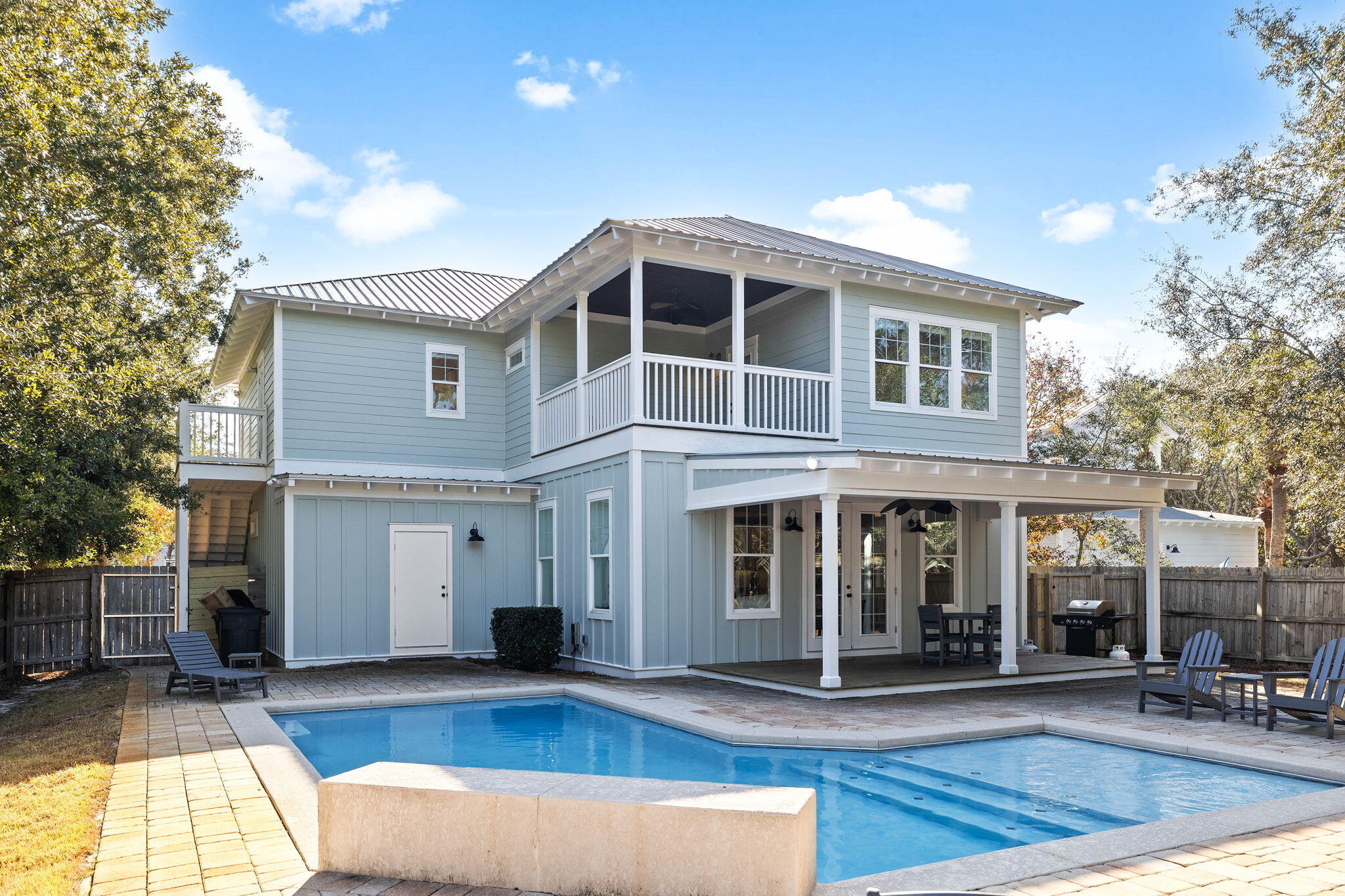WHITES GULFVIEW ESTATES - Residential