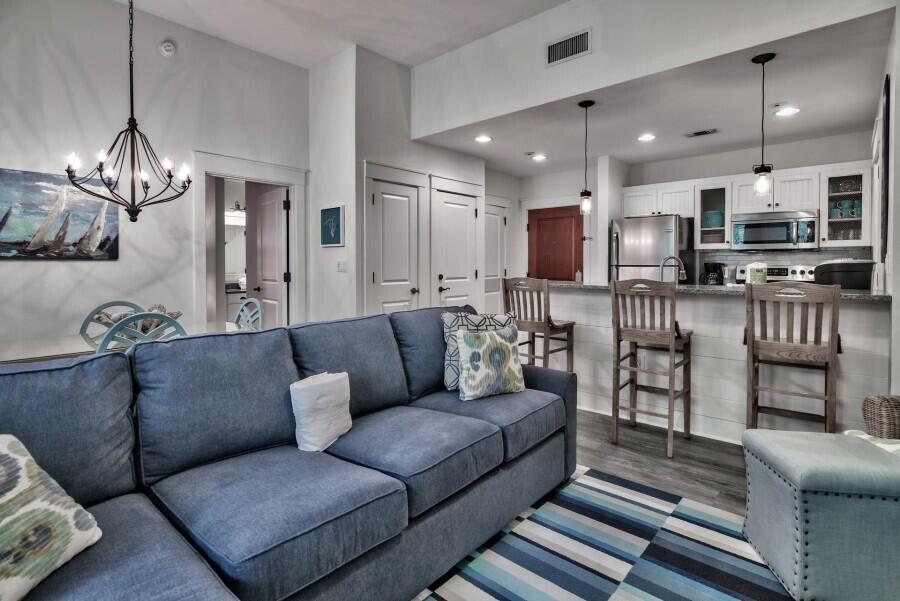 Pilot House - Residential