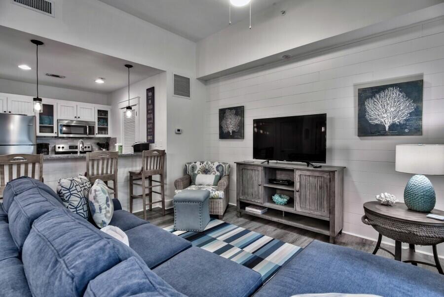 Pilot House - Residential