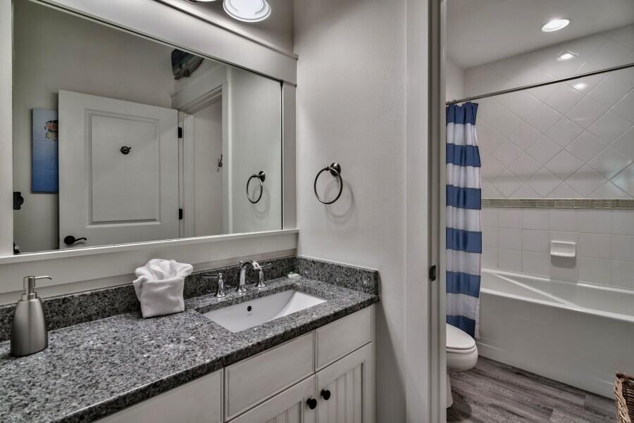 Pilot House - Residential