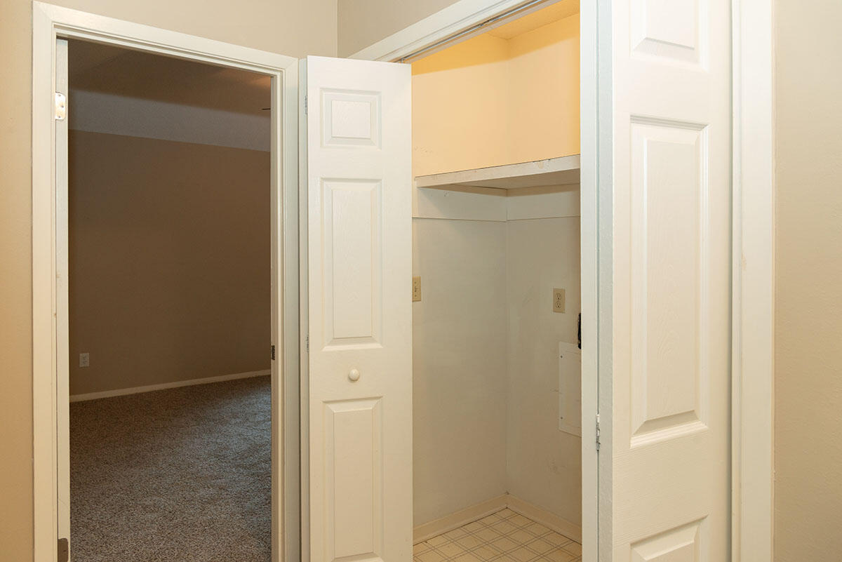 OVERBROOK 2ND ADDN - Residential Lease