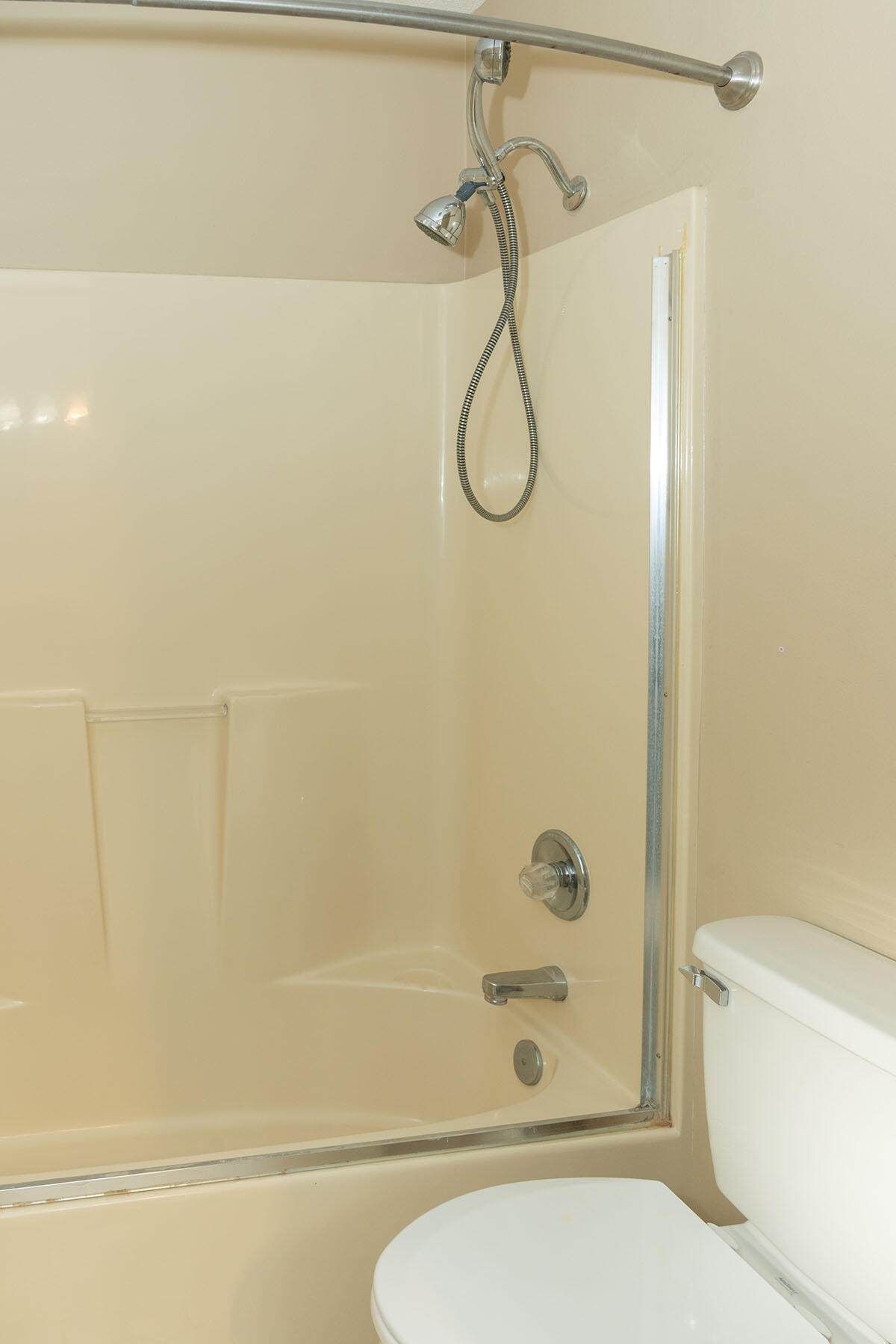 OVERBROOK 2ND ADDN - Residential Lease