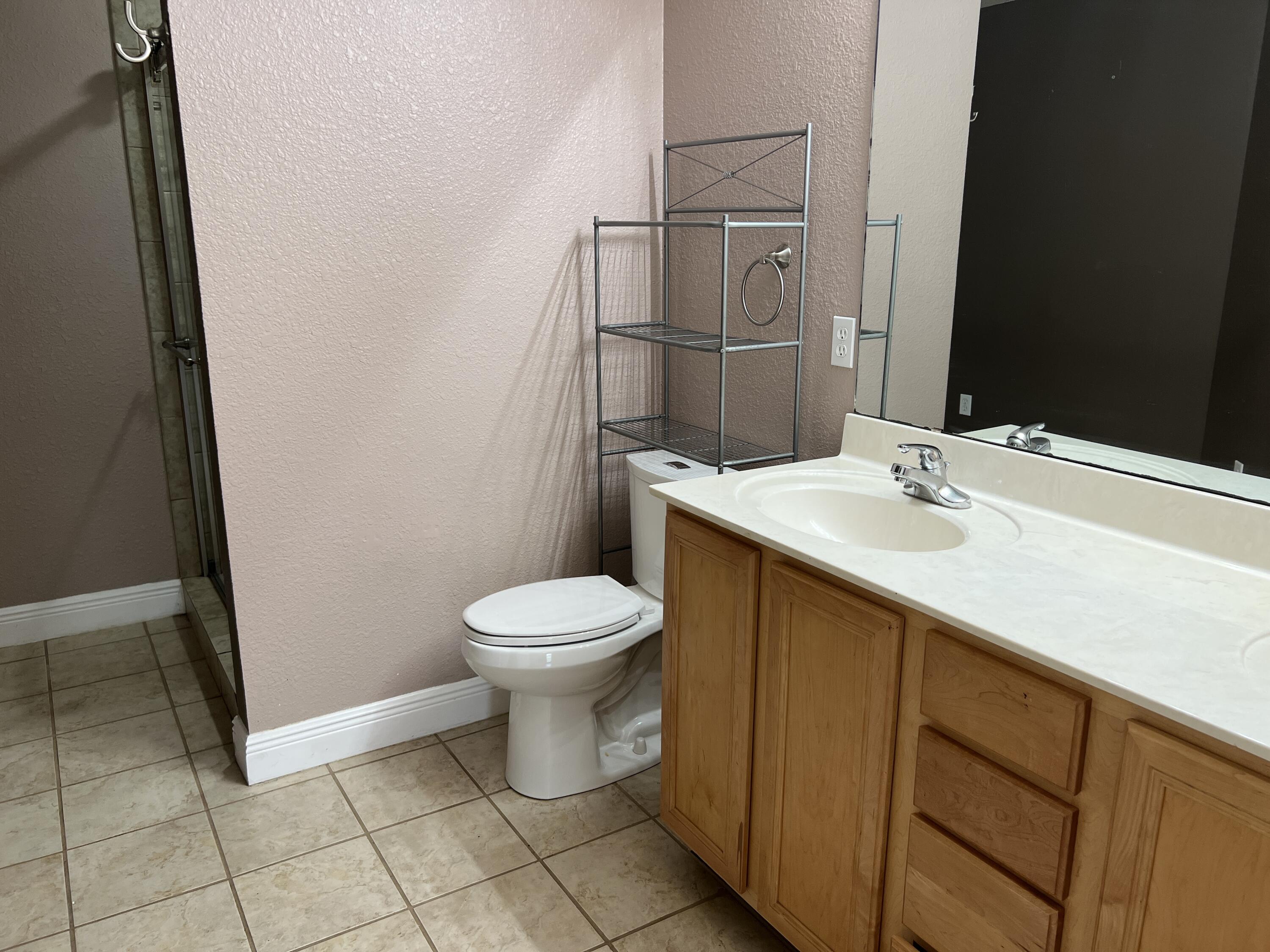 DRIFTWOOD ESTATES - Residential Lease