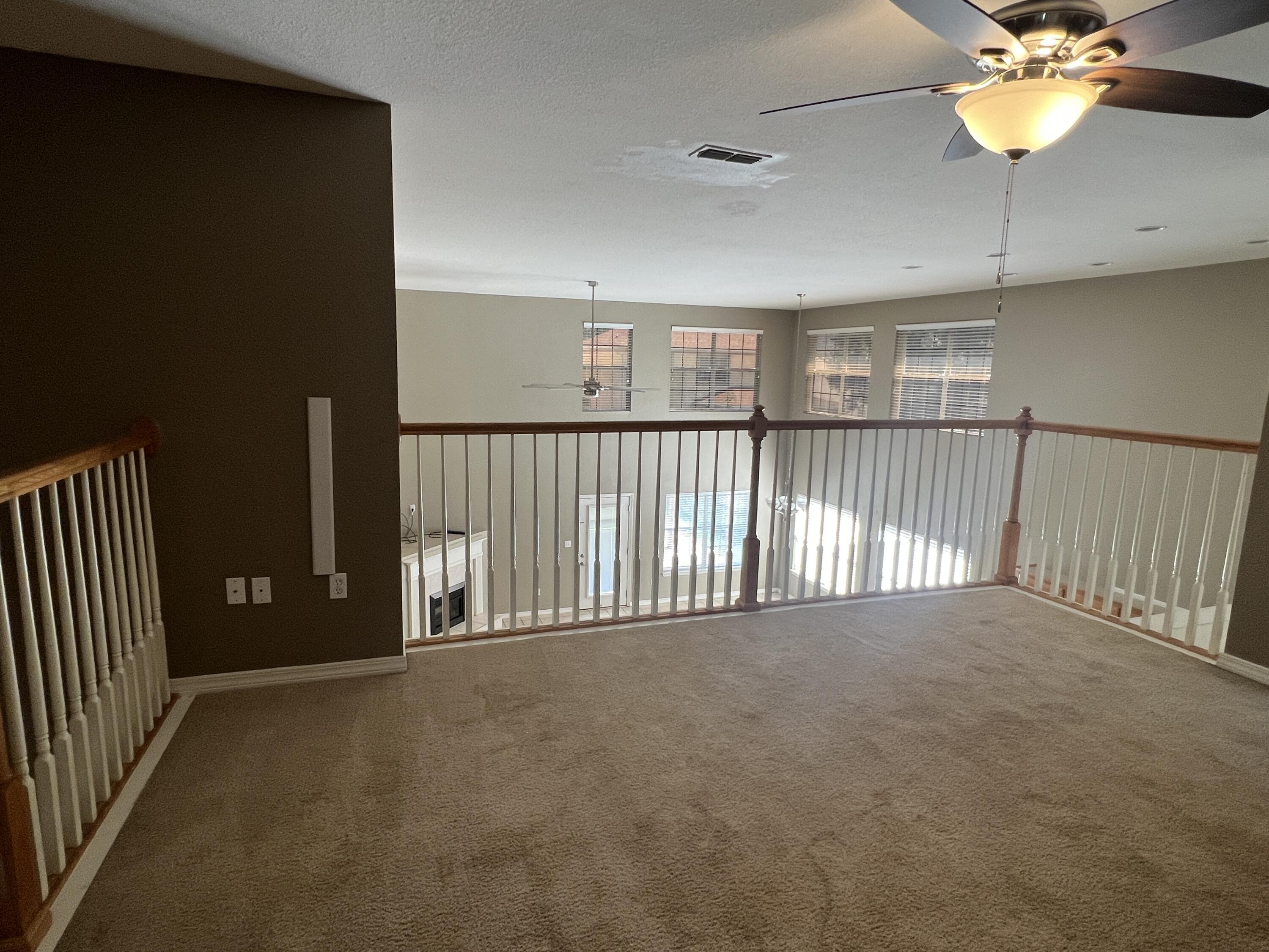 DRIFTWOOD ESTATES - Residential Lease