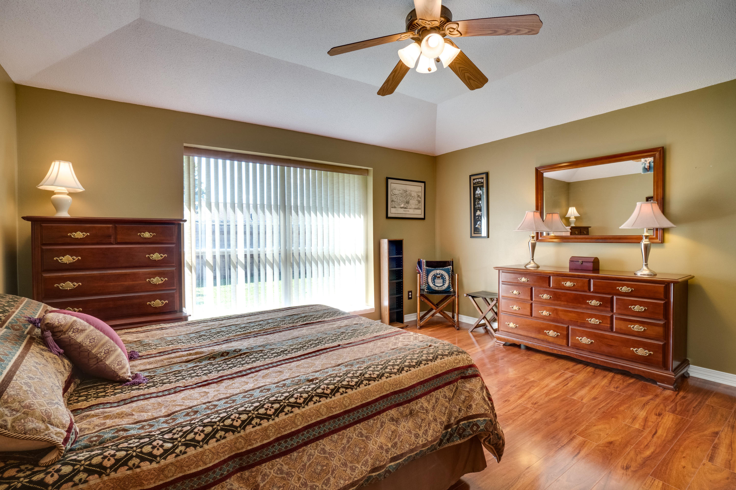 RIDGE WOOD MANOR - Residential
