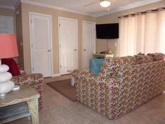BEACHSIDE VILLAS CONDO - Residential