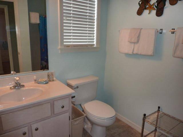 BEACHSIDE VILLAS CONDO - Residential