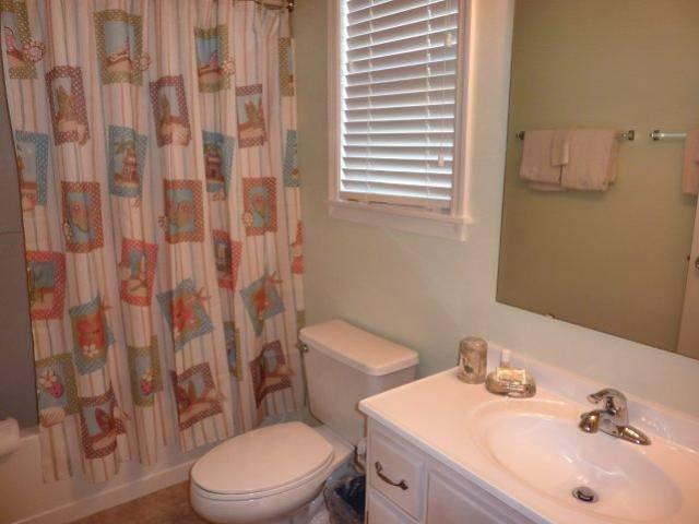 BEACHSIDE VILLAS CONDO - Residential