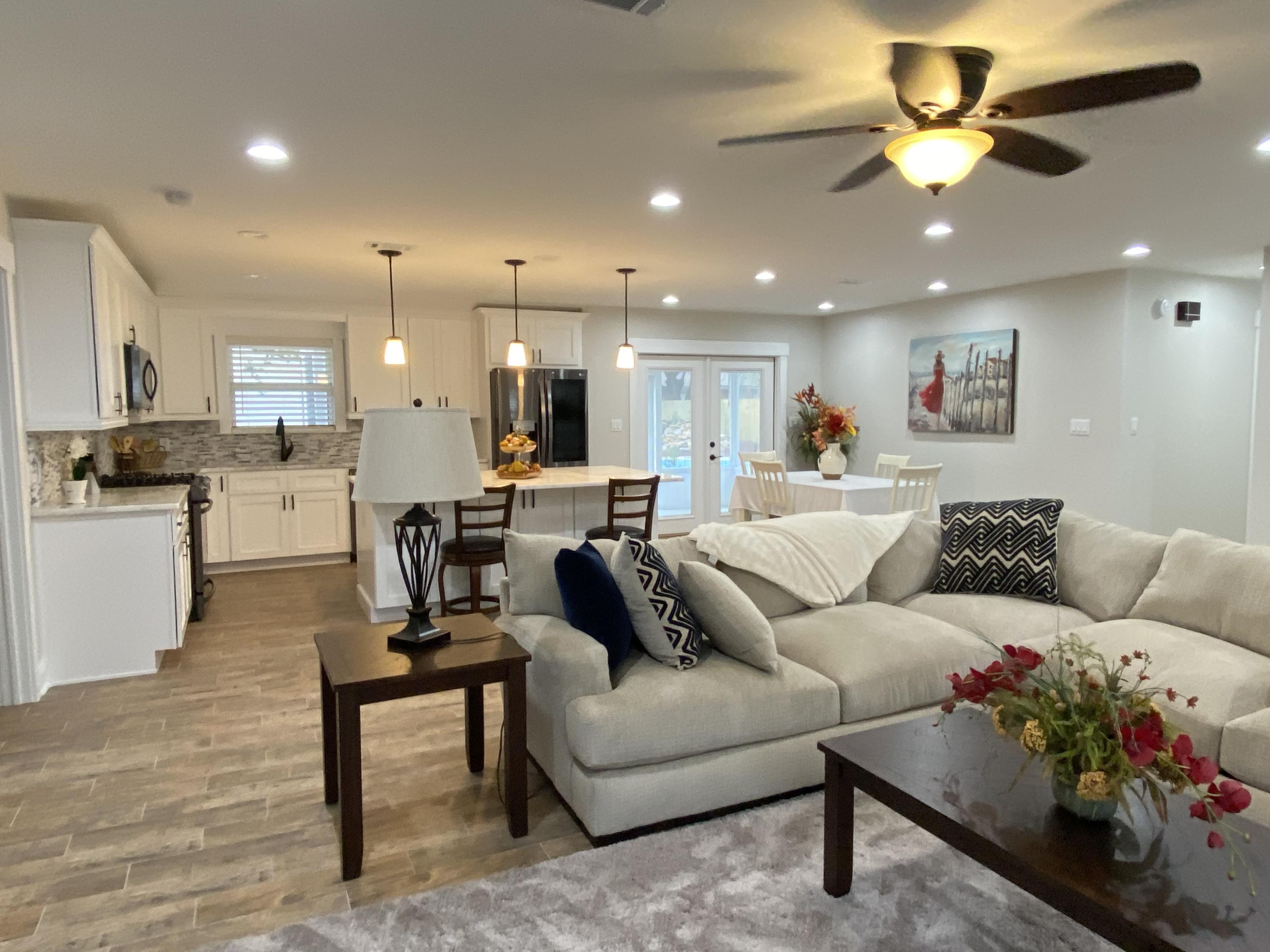 PALM ESTATES UNIT 1 - Residential