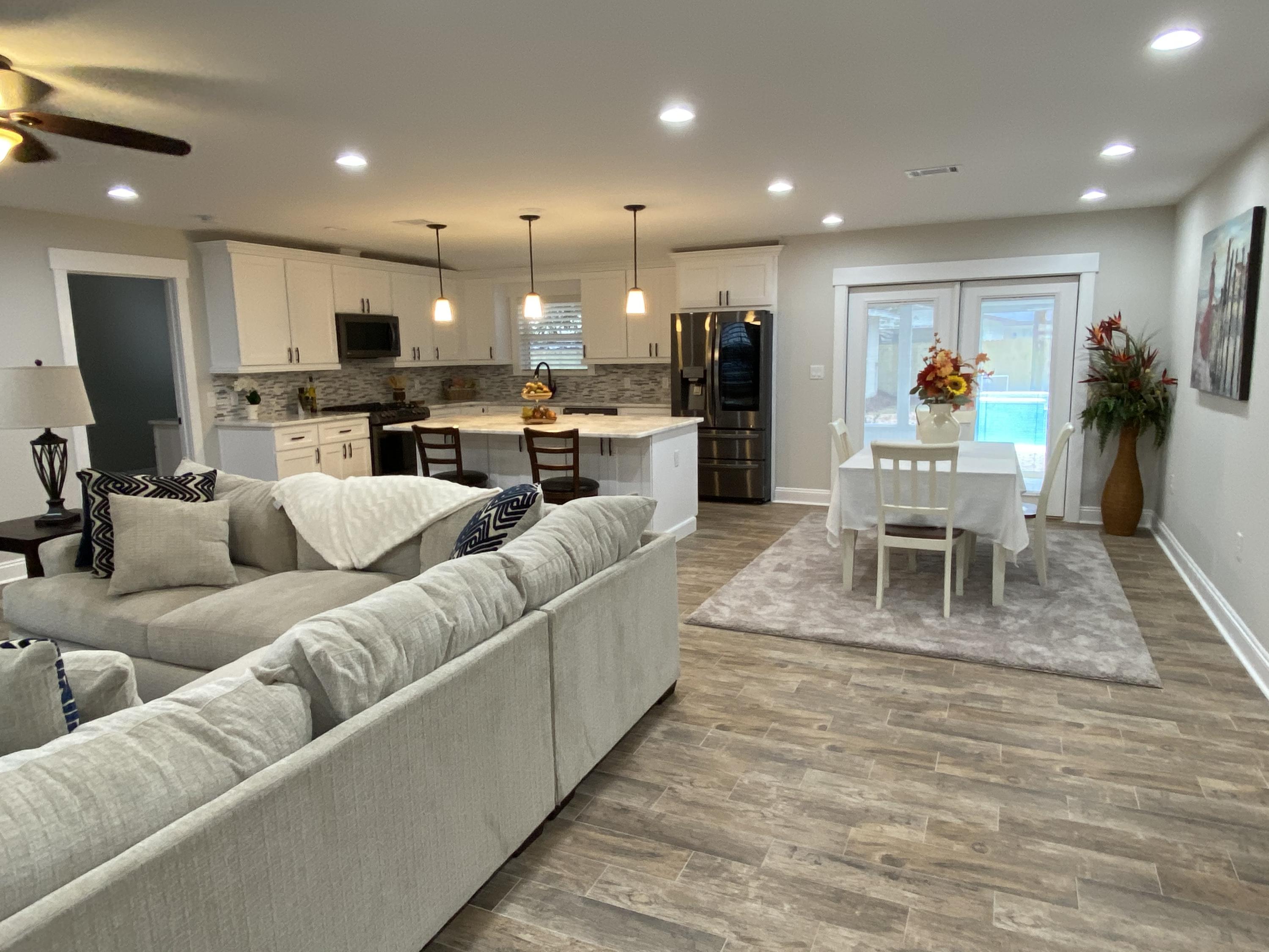 PALM ESTATES UNIT 1 - Residential