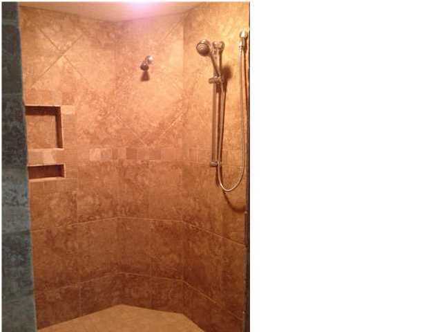BROOKE ESTATES PH III - Residential